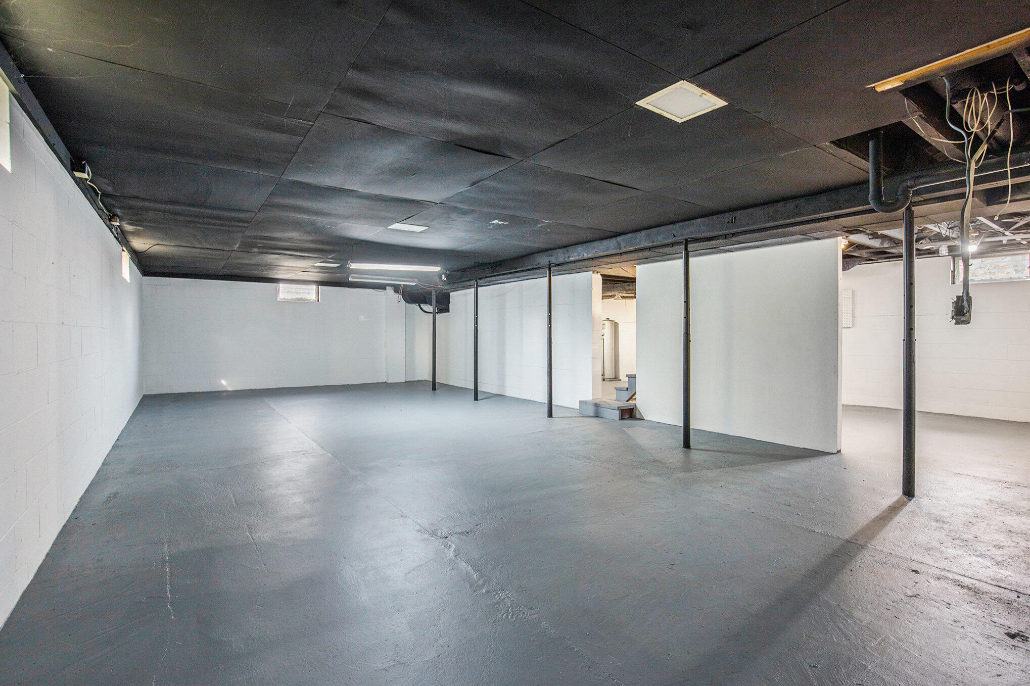 3935 Grape Avenue NE Grand Rapids MI 49525