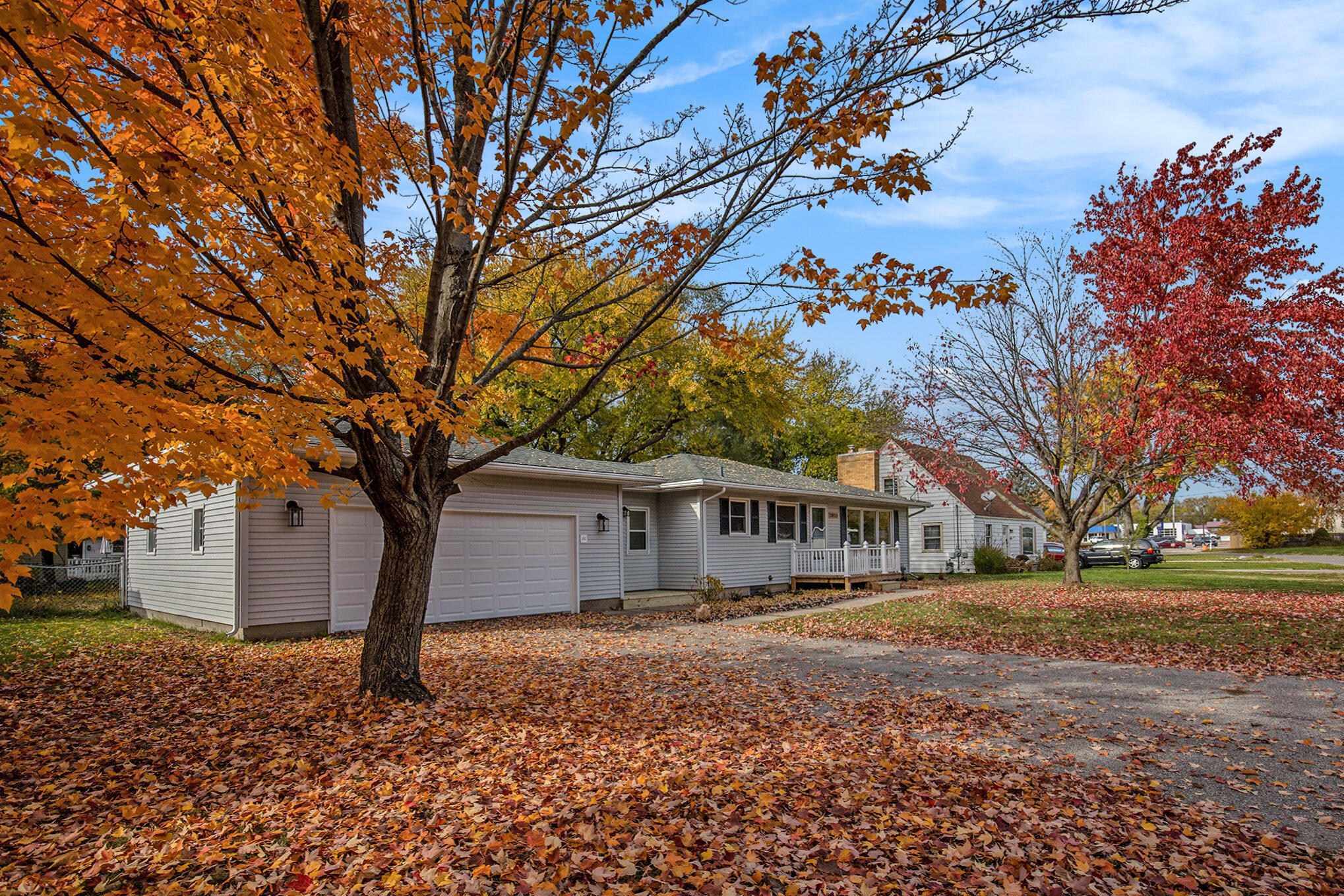 3935 Grape Avenue NE Grand Rapids MI 49525