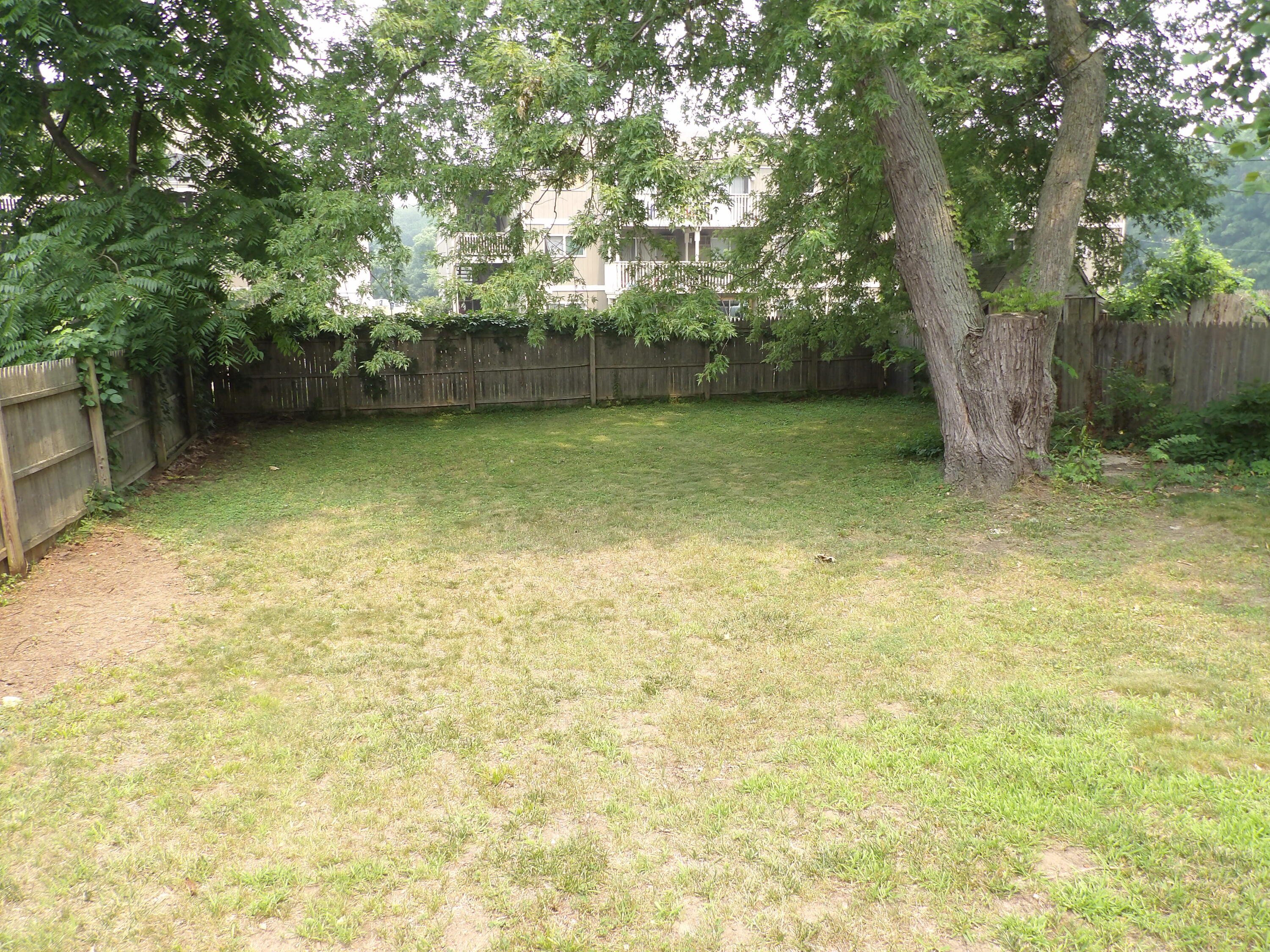 921 Burns Street Niles MI 49120