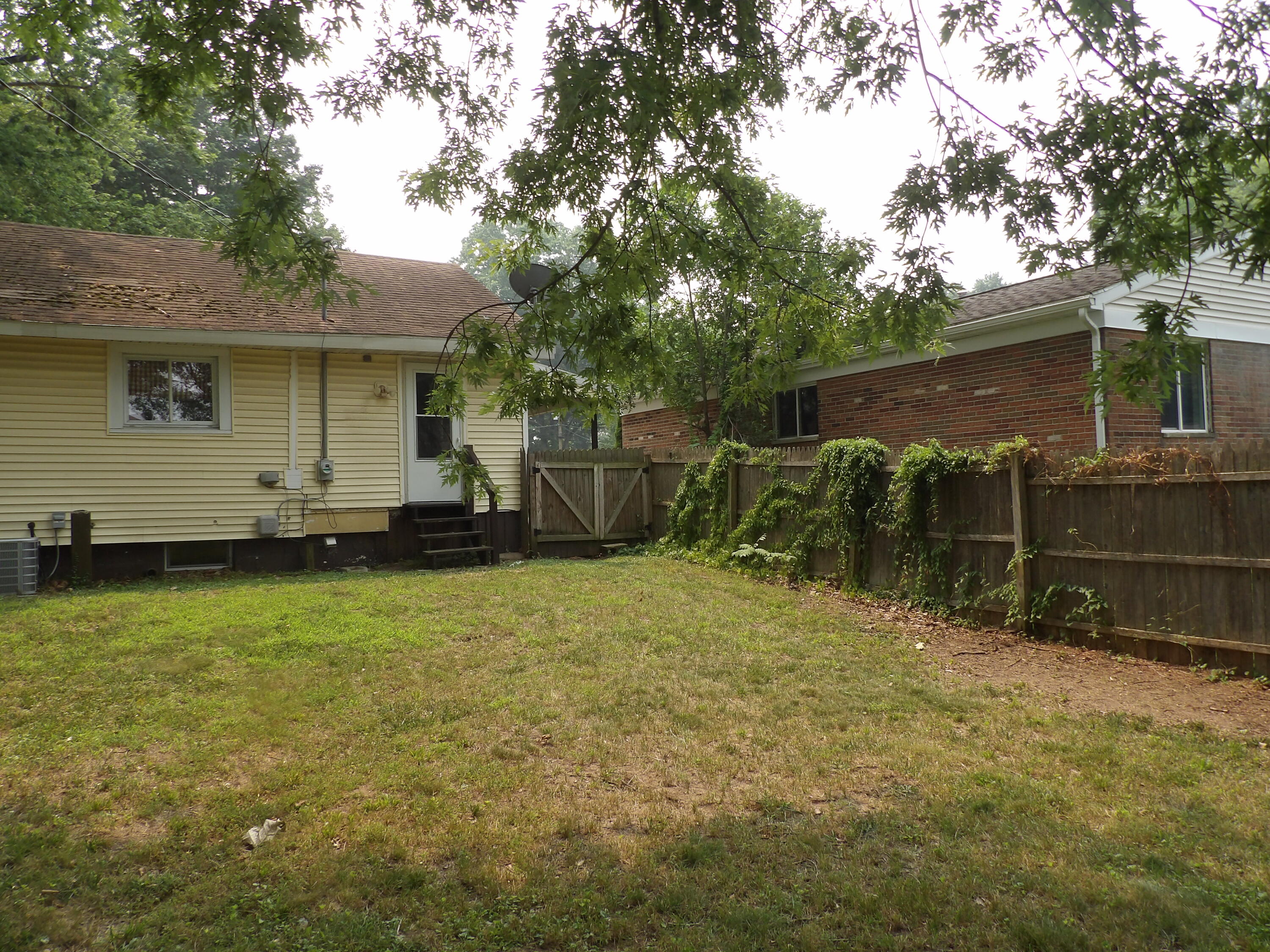 921 Burns Street Niles MI 49120