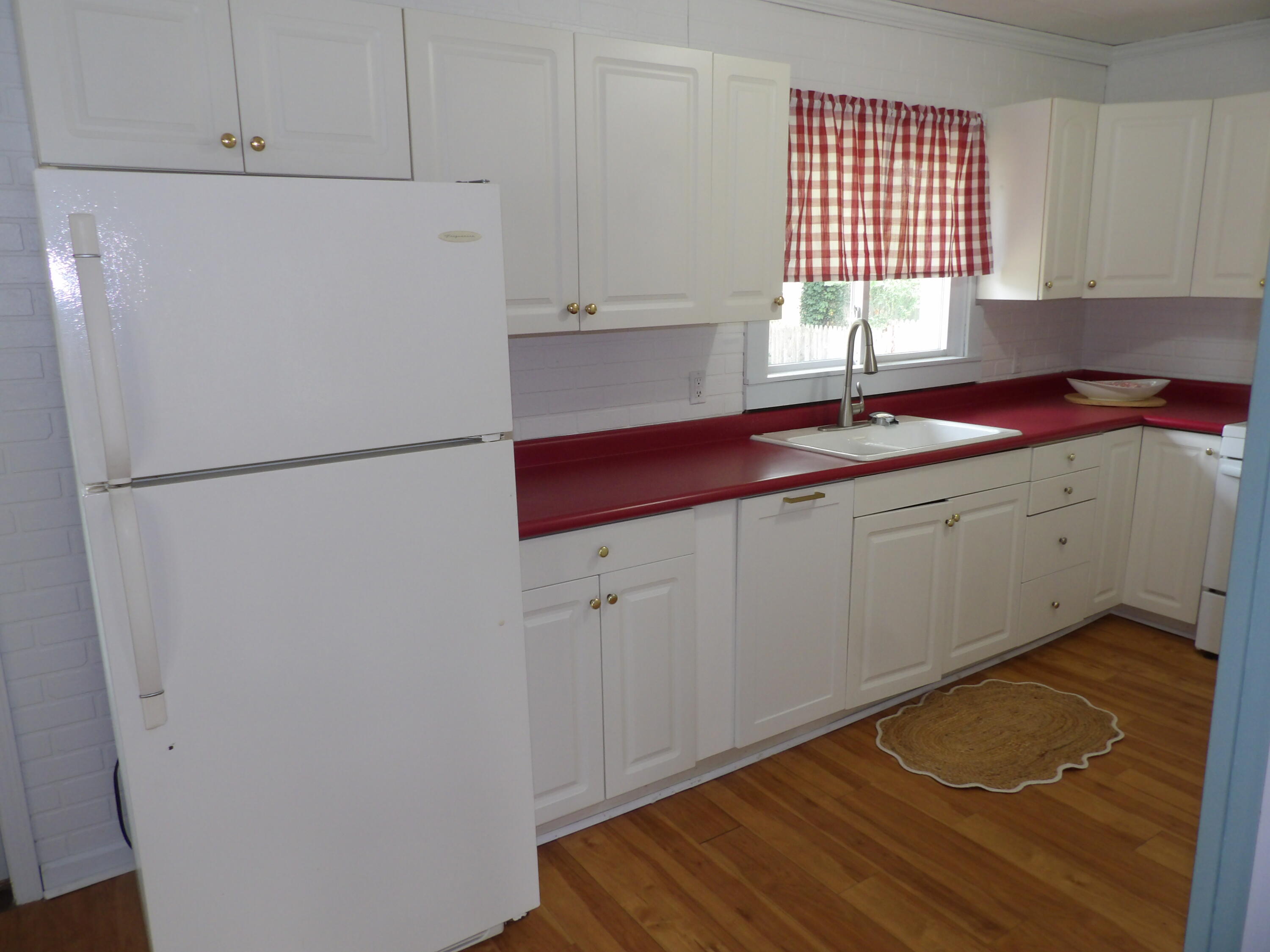 921 Burns Street Niles MI 49120