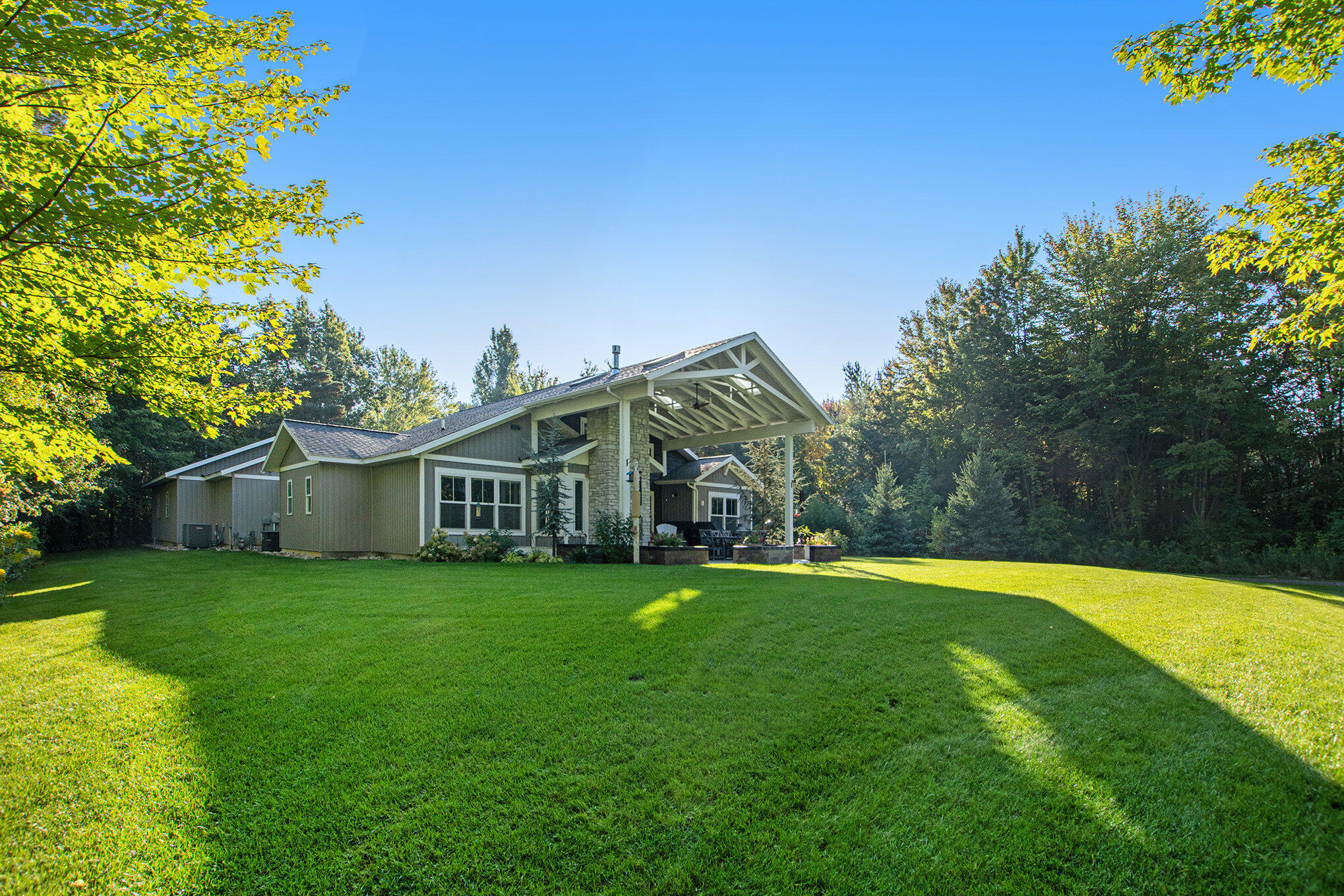 4656 Arbor Trail Holland MI 49423