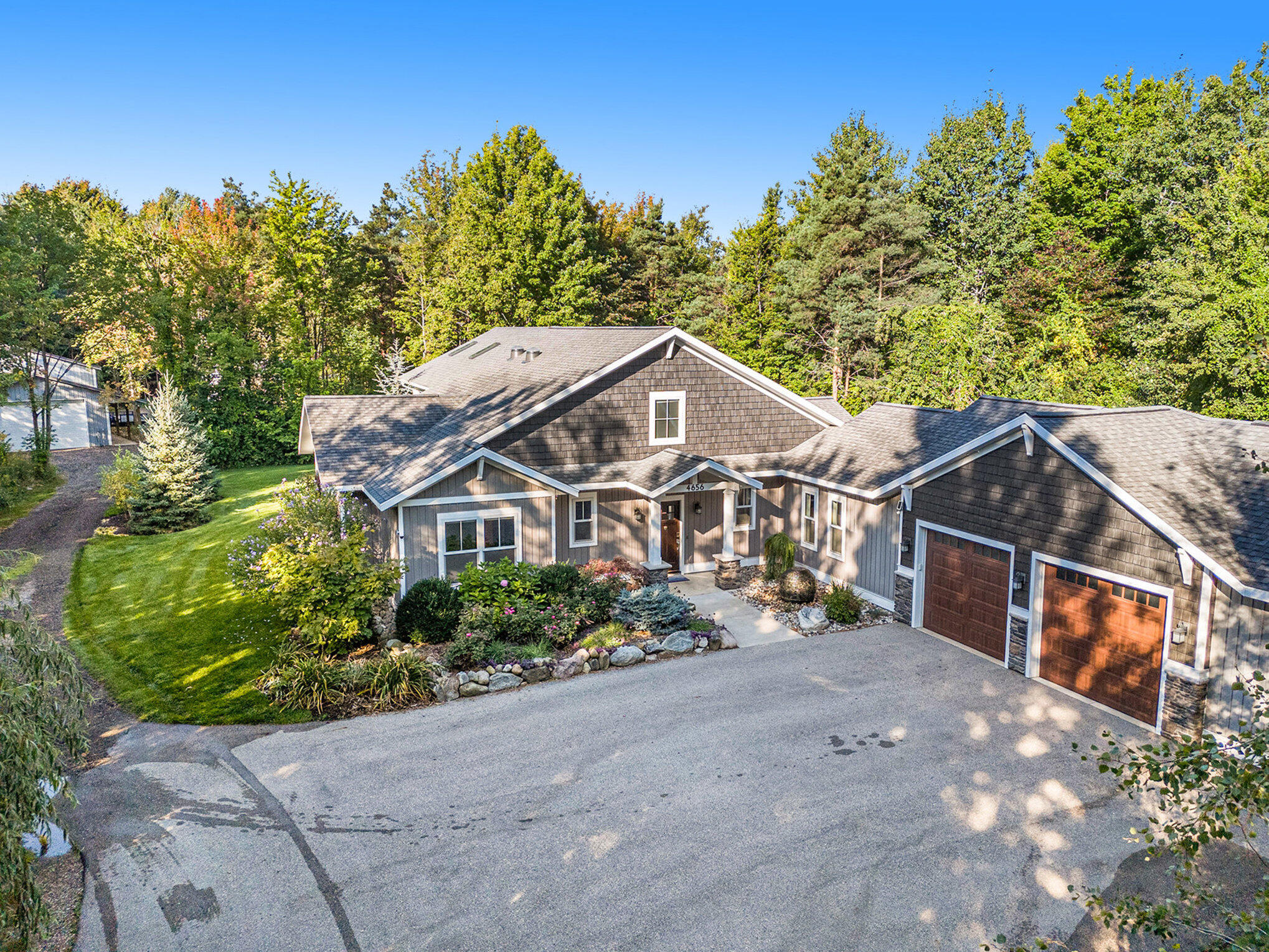 4656 Arbor Trail Holland MI 49423