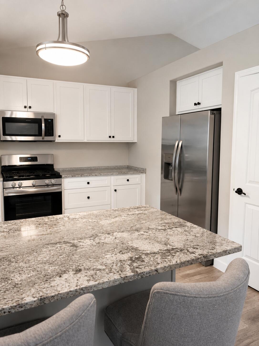 1077 Leonard Avenue Muskegon MI 49442