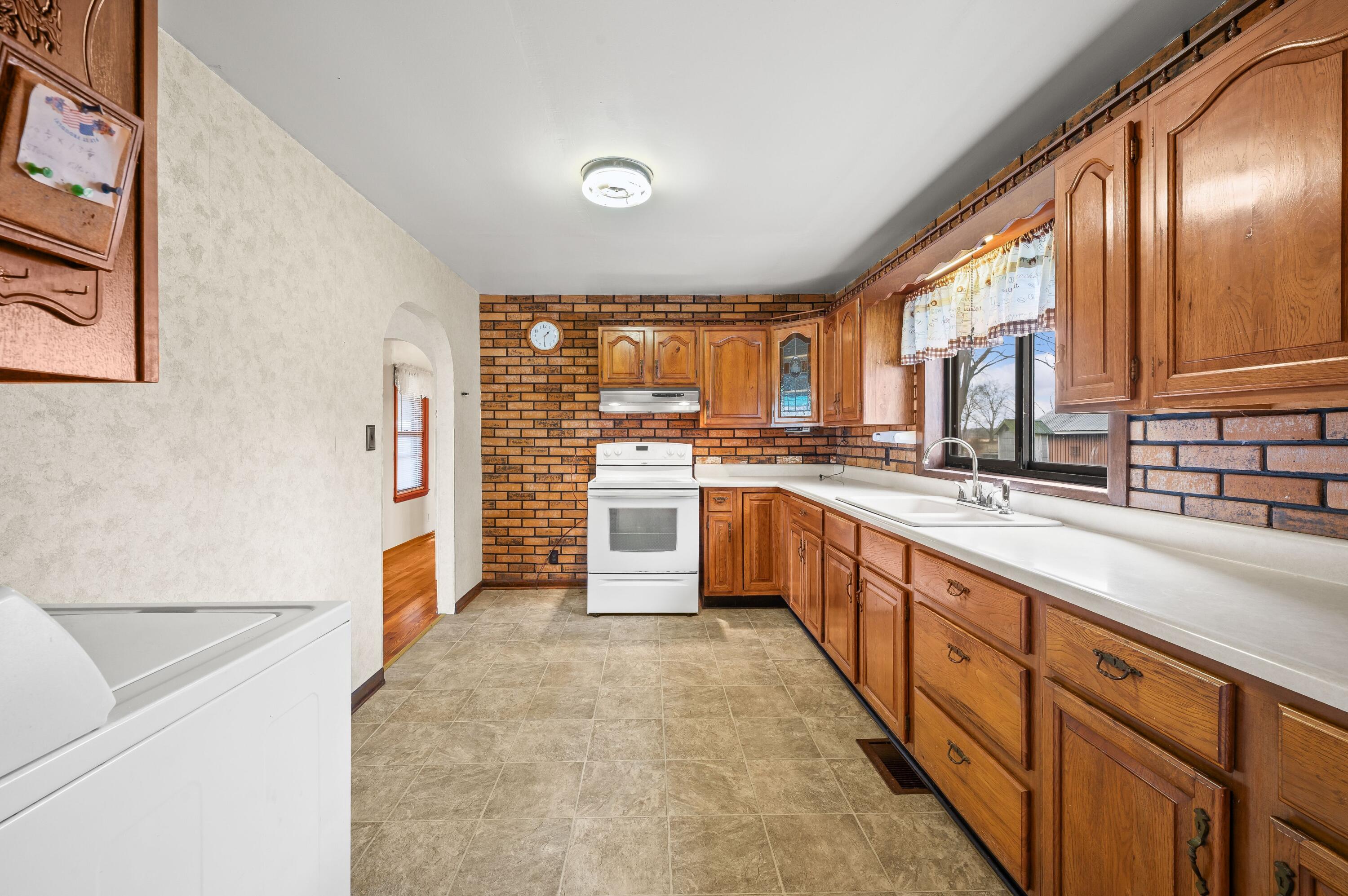 55796 92nd Avenue Dowagiac MI 49047