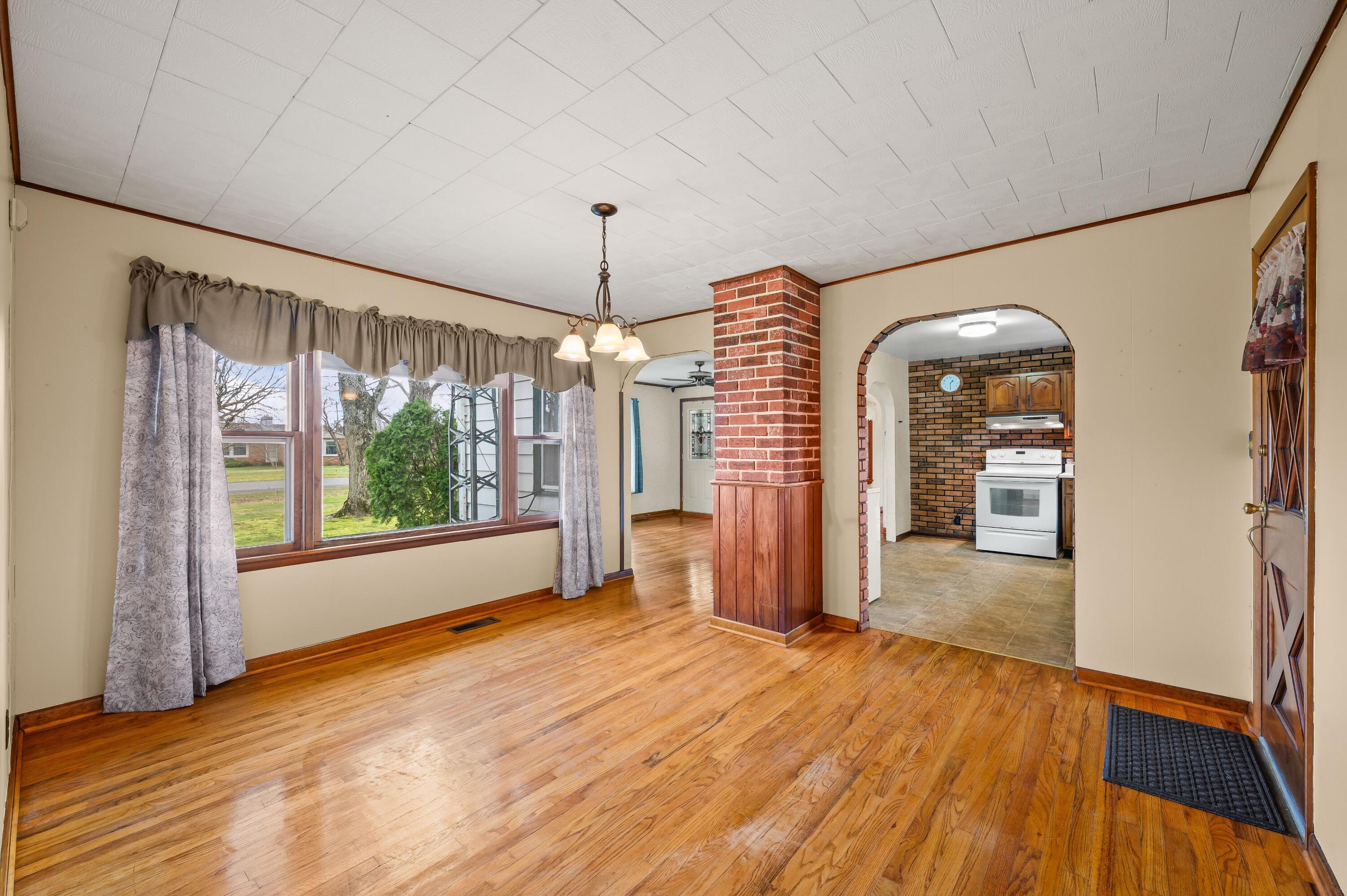 55796 92nd Avenue Dowagiac MI 49047