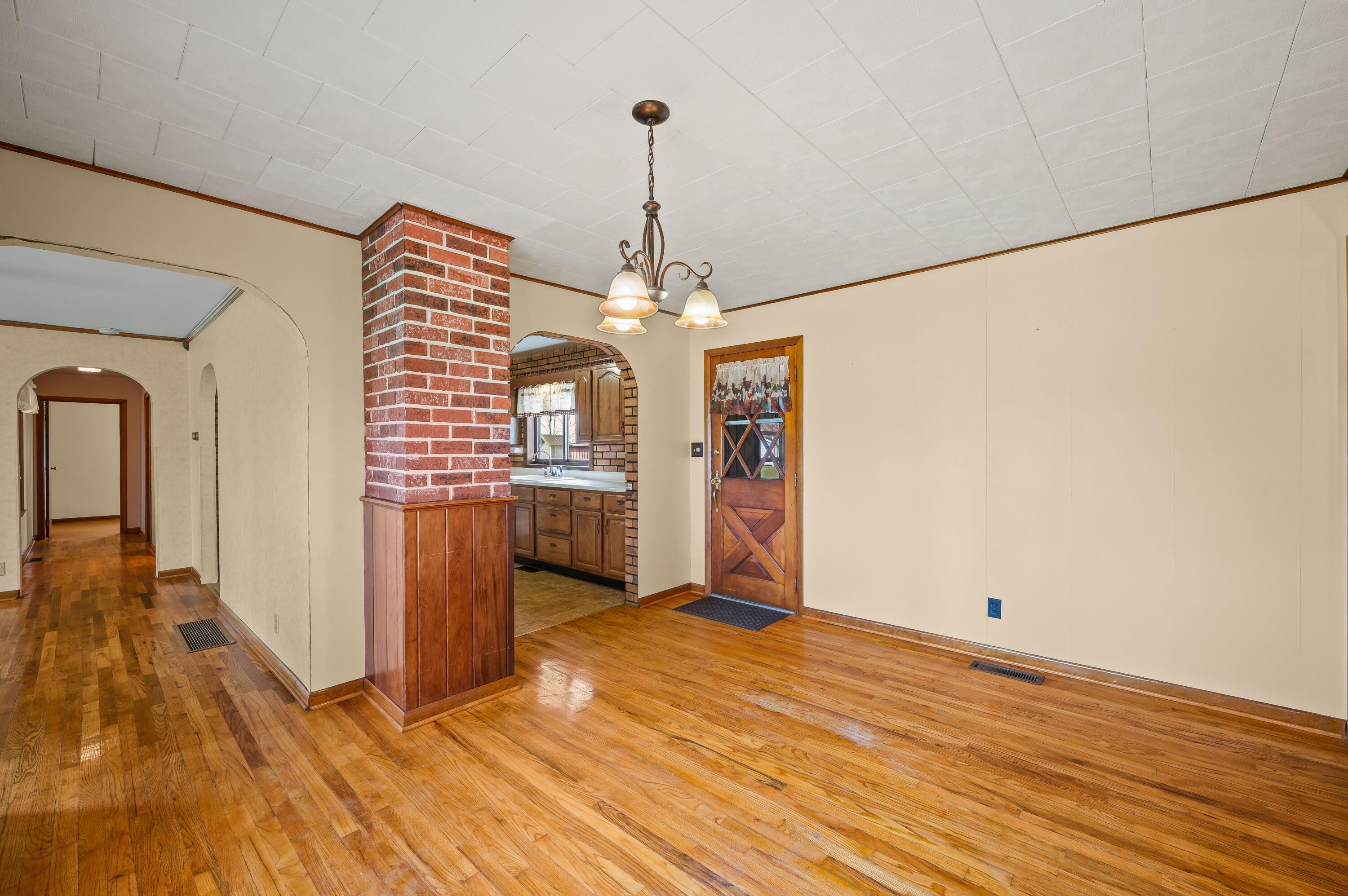 55796 92nd Avenue Dowagiac MI 49047