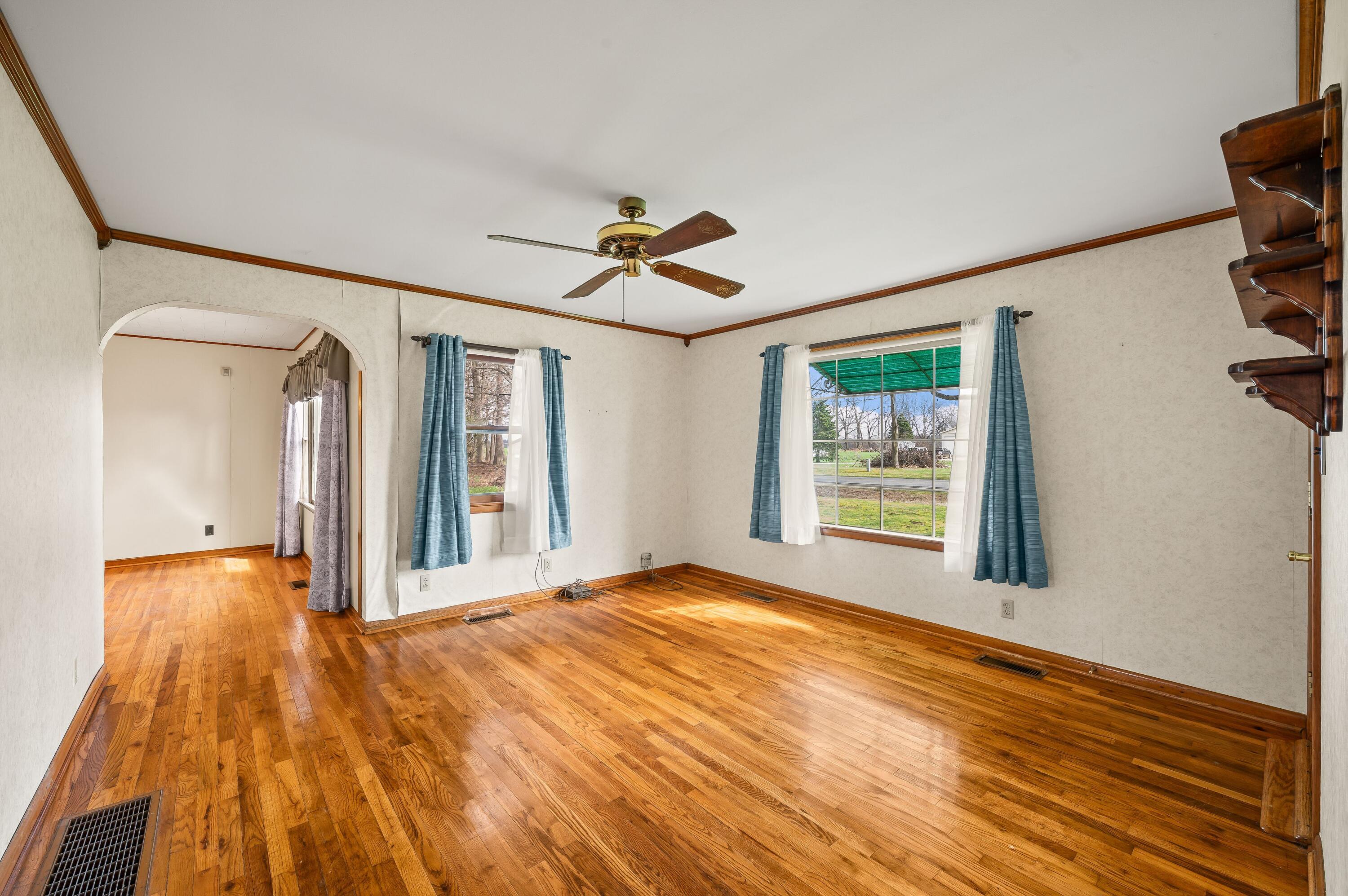 55796 92nd Avenue Dowagiac MI 49047