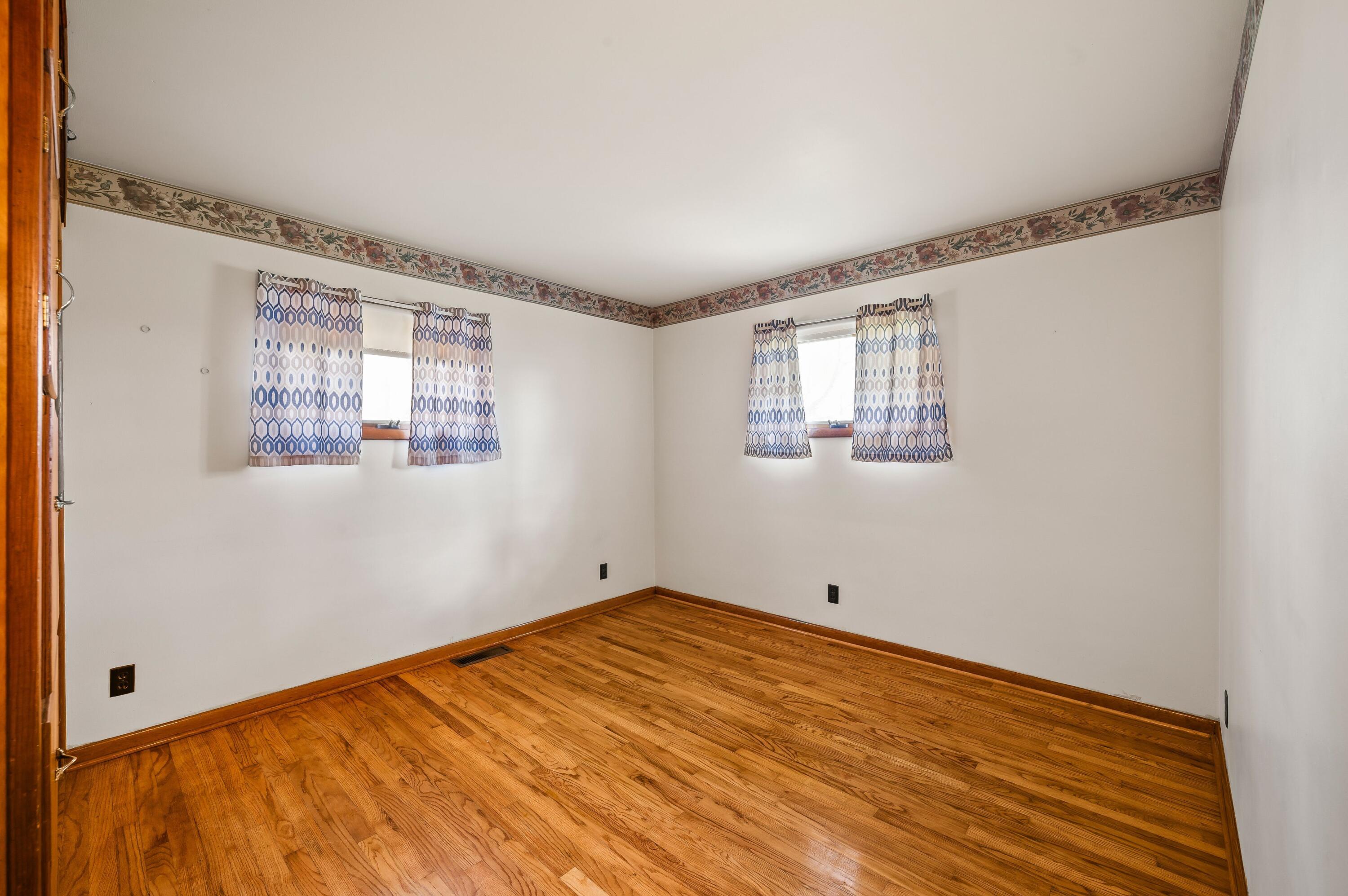 55796 92nd Avenue Dowagiac MI 49047