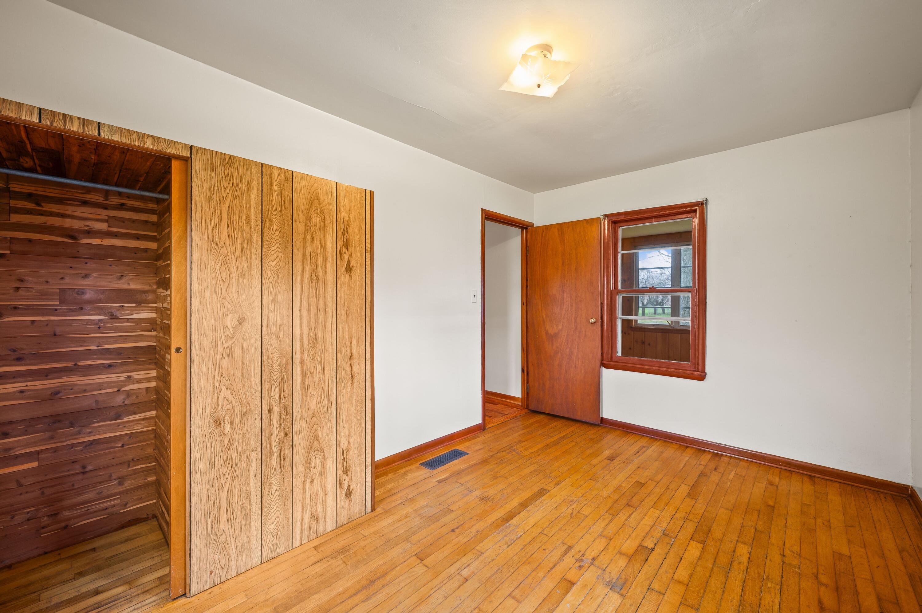 55796 92nd Avenue Dowagiac MI 49047