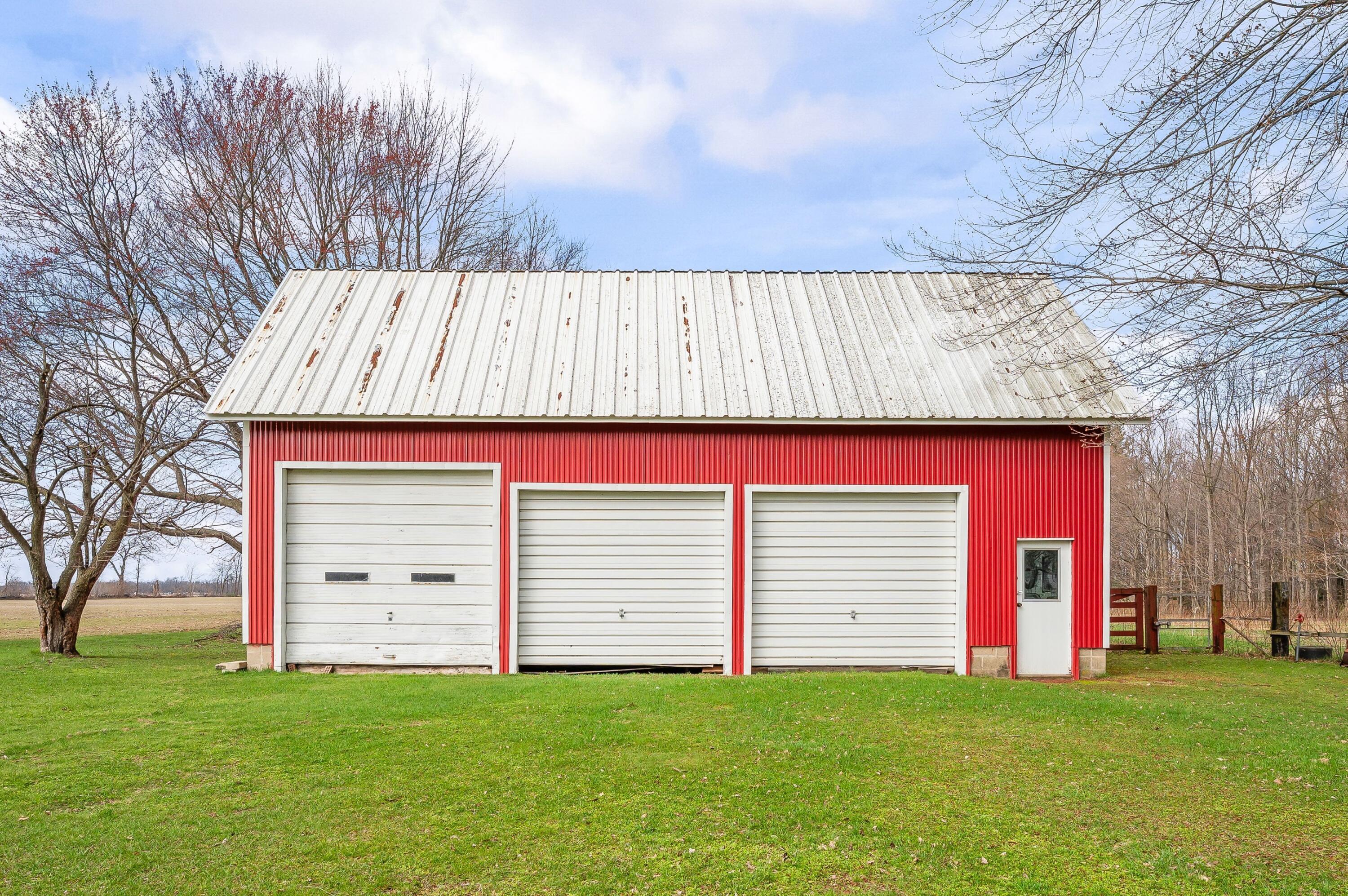 55796 92nd Avenue Dowagiac MI 49047