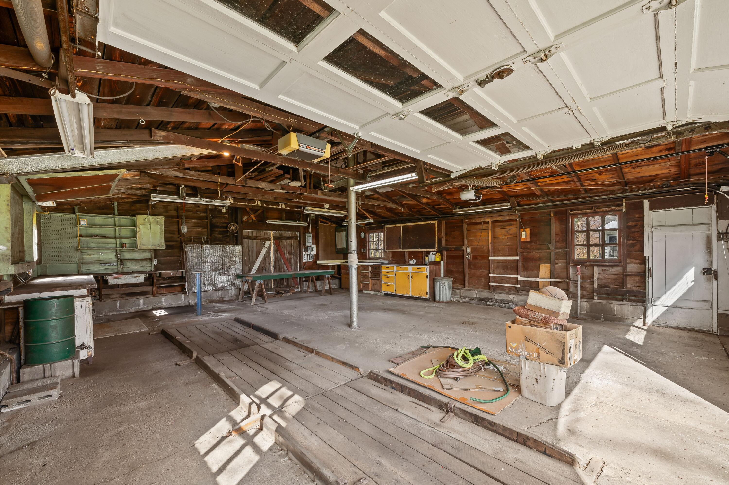 55796 92nd Avenue Dowagiac MI 49047