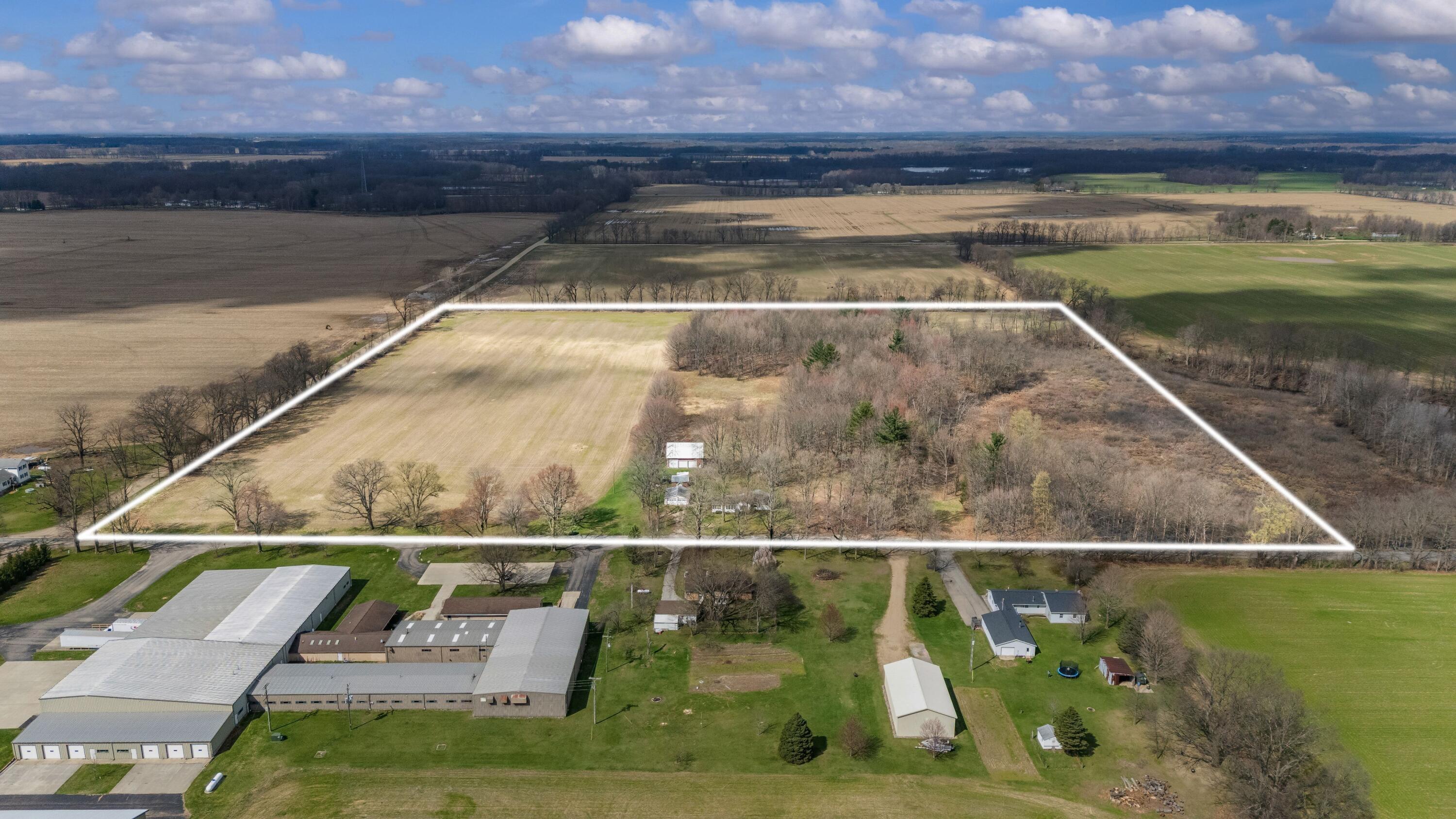 55796 92nd Avenue Dowagiac MI 49047