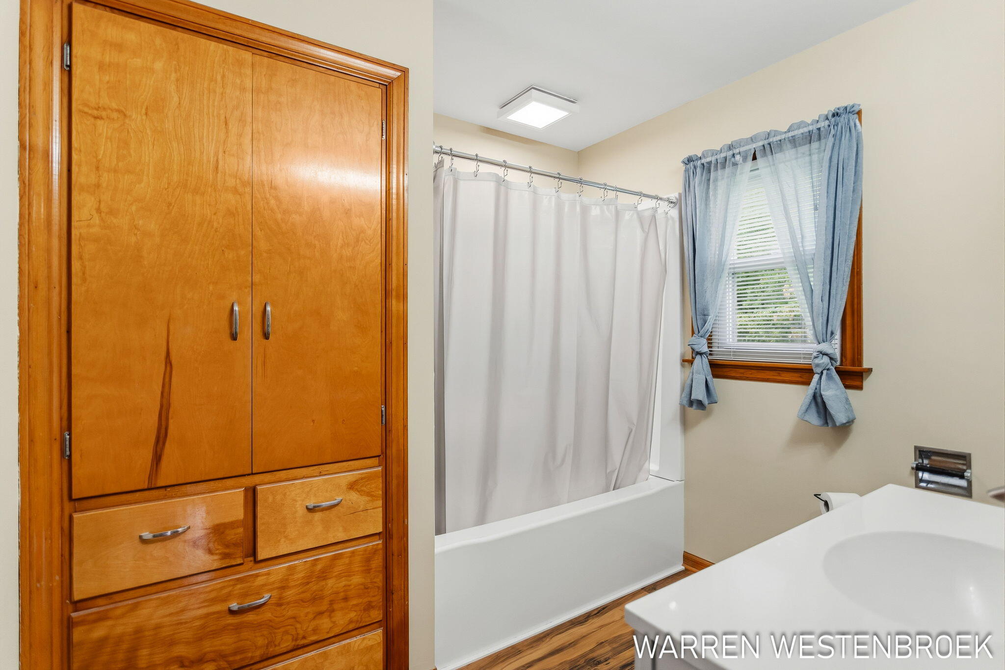 6679 96th Avenue Zeeland MI 49464