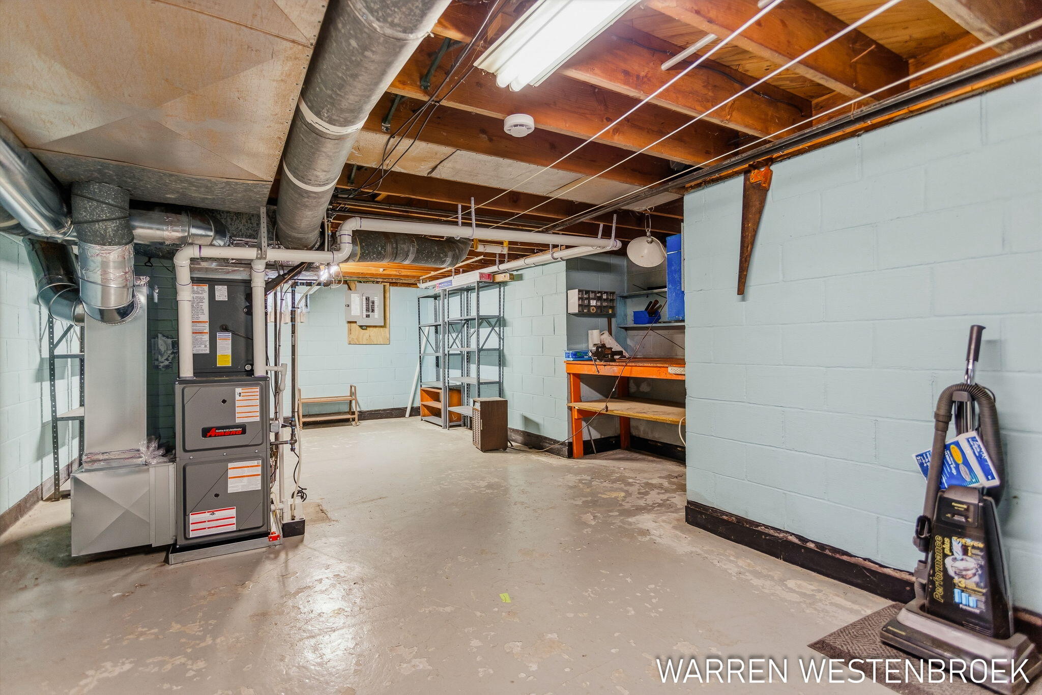 6679 96th Avenue Zeeland MI 49464