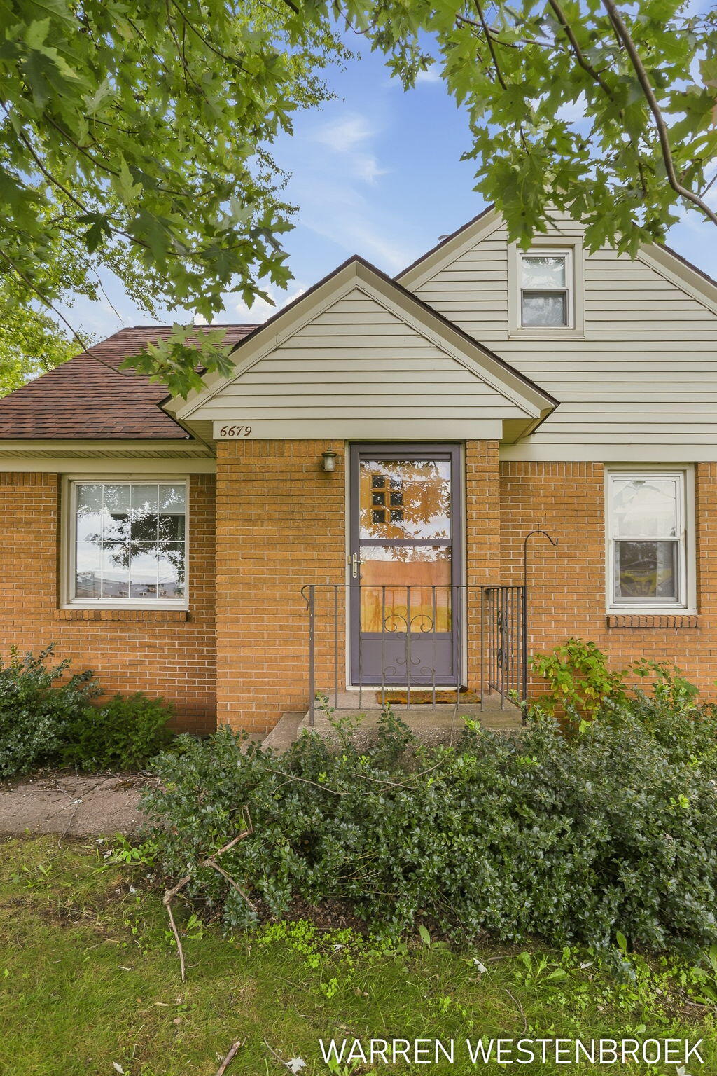 6679 96th Avenue Zeeland MI 49464