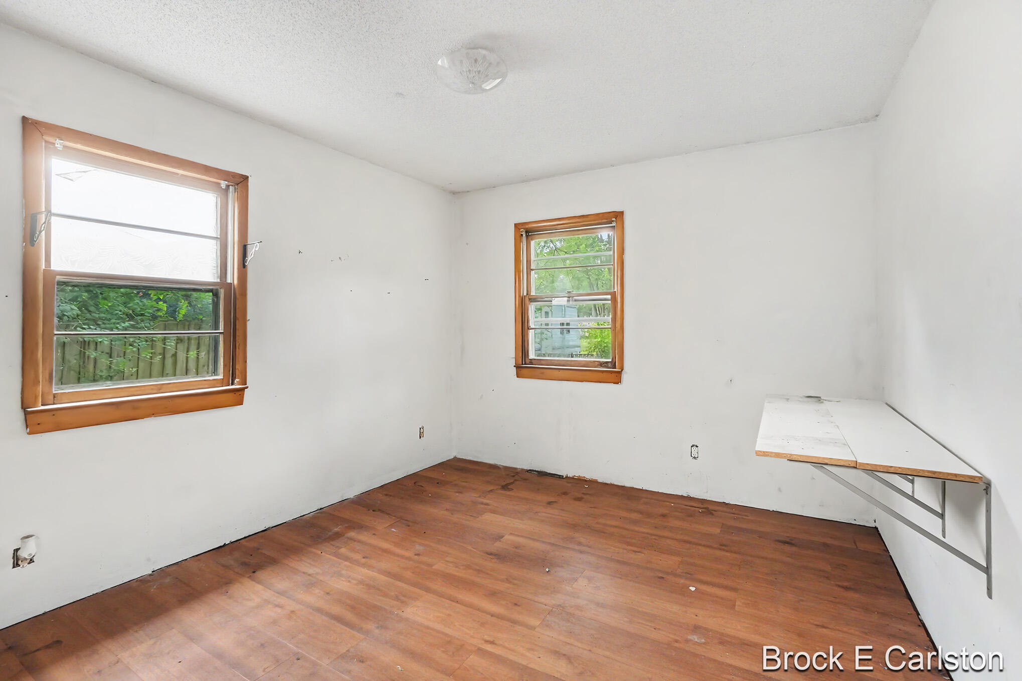 1442 Norwich Avenue Norton Shores MI 49444
