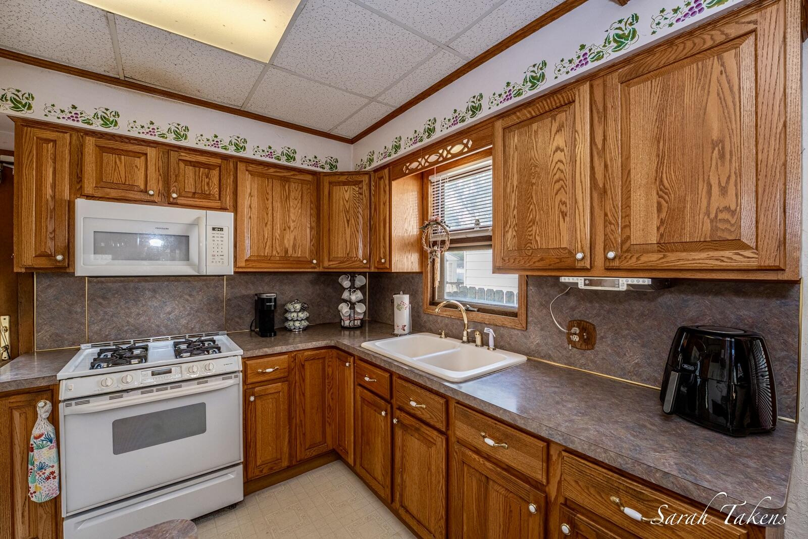 116 35th Street SE Grand Rapids MI 49548