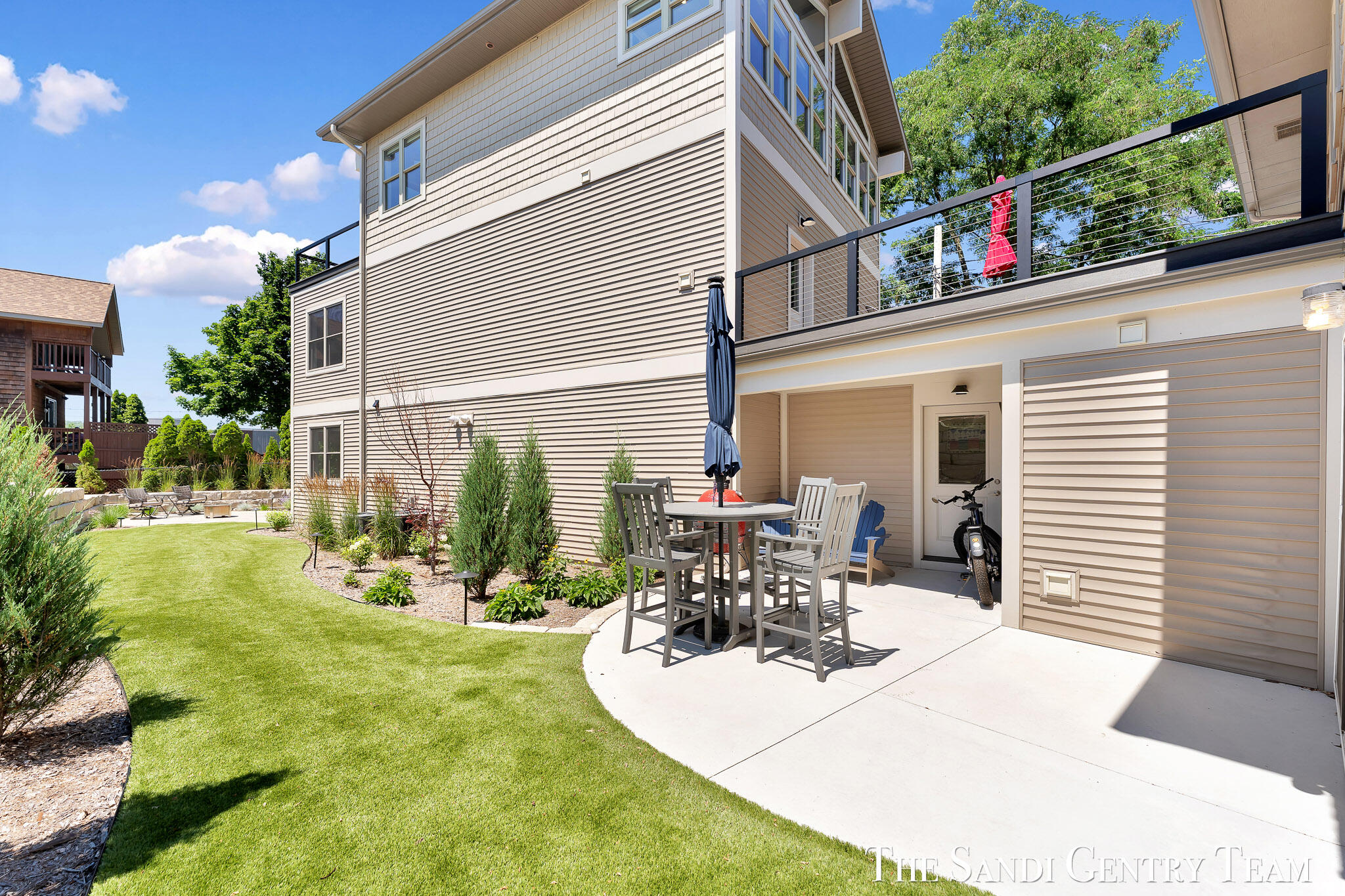 215 S 1st Street Grand Haven MI 49417