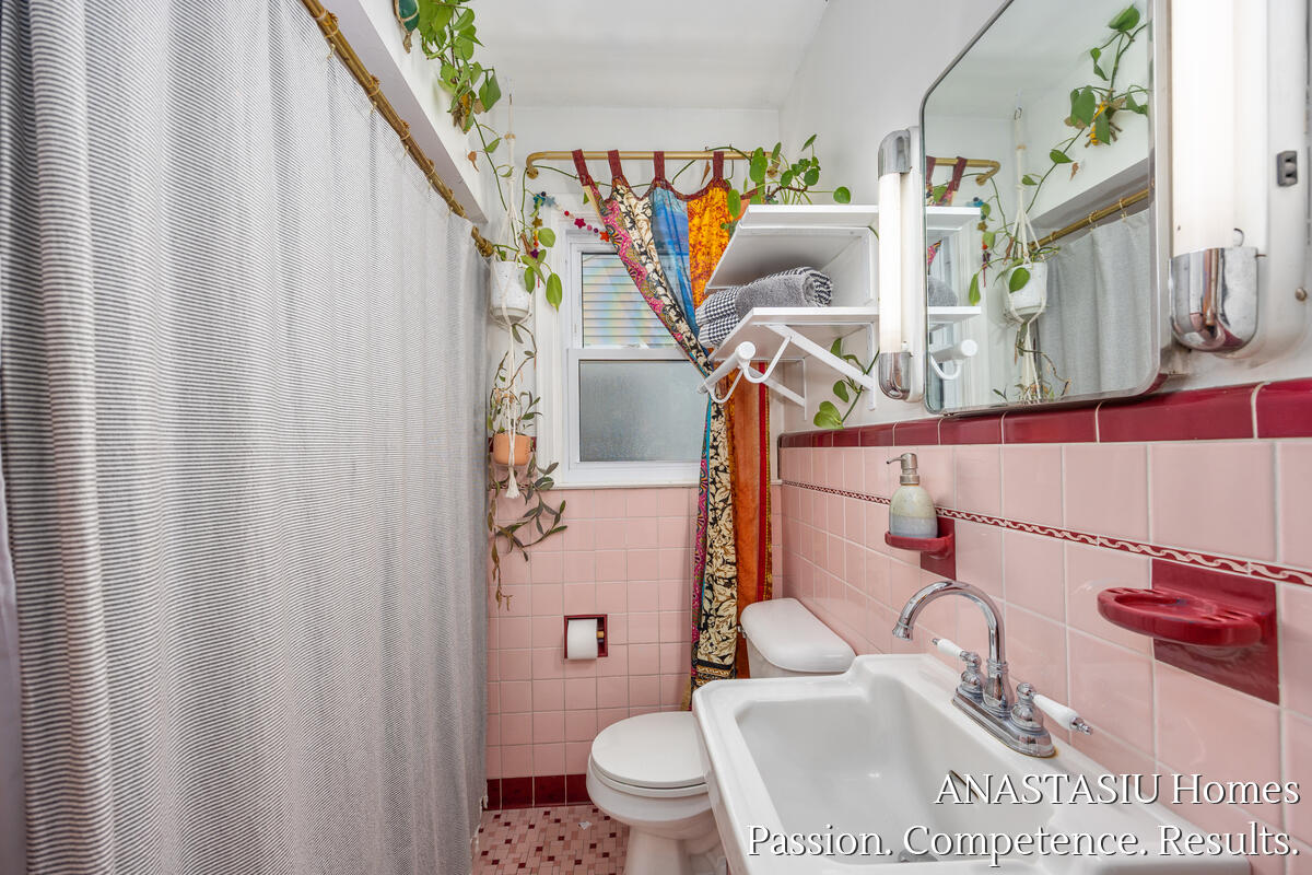 2238 Godwin Avenue SE Grand Rapids MI 49507