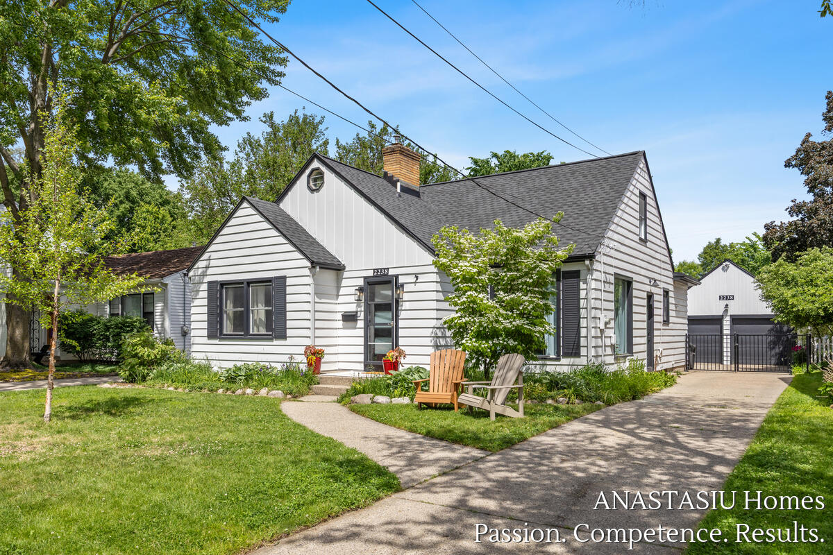 2238 Godwin Avenue SE Grand Rapids MI 49507