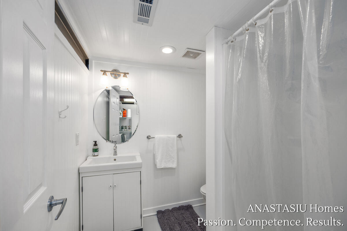 2238 Godwin Avenue SE Grand Rapids MI 49507