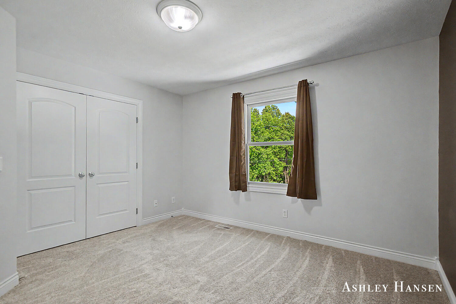 7085 Hidden Ridge Drive SE Grand Rapids MI 49546