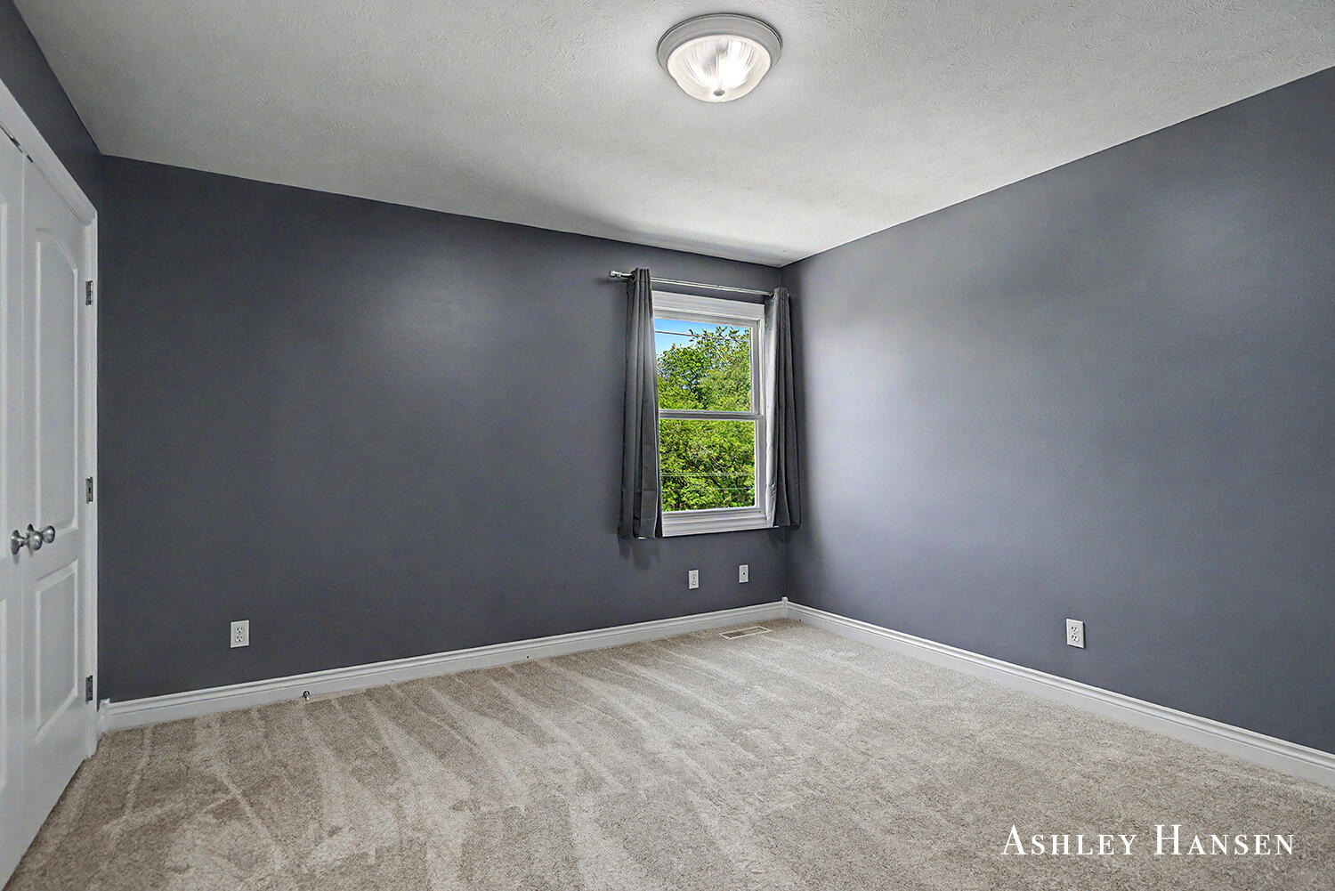 7085 Hidden Ridge Drive SE Grand Rapids MI 49546