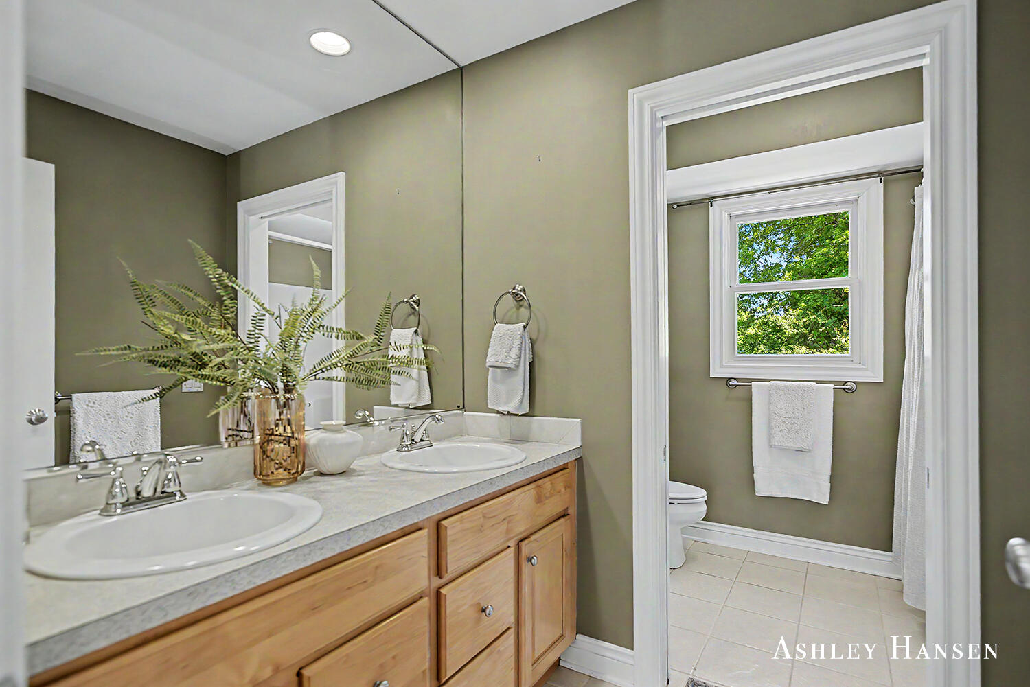 7085 Hidden Ridge Drive SE Grand Rapids MI 49546