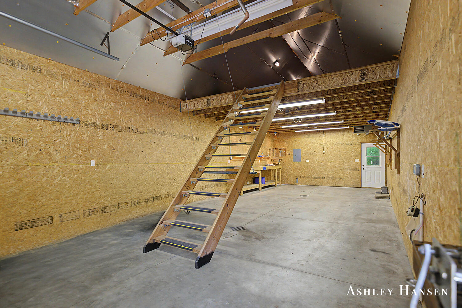7085 Hidden Ridge Drive SE Grand Rapids MI 49546