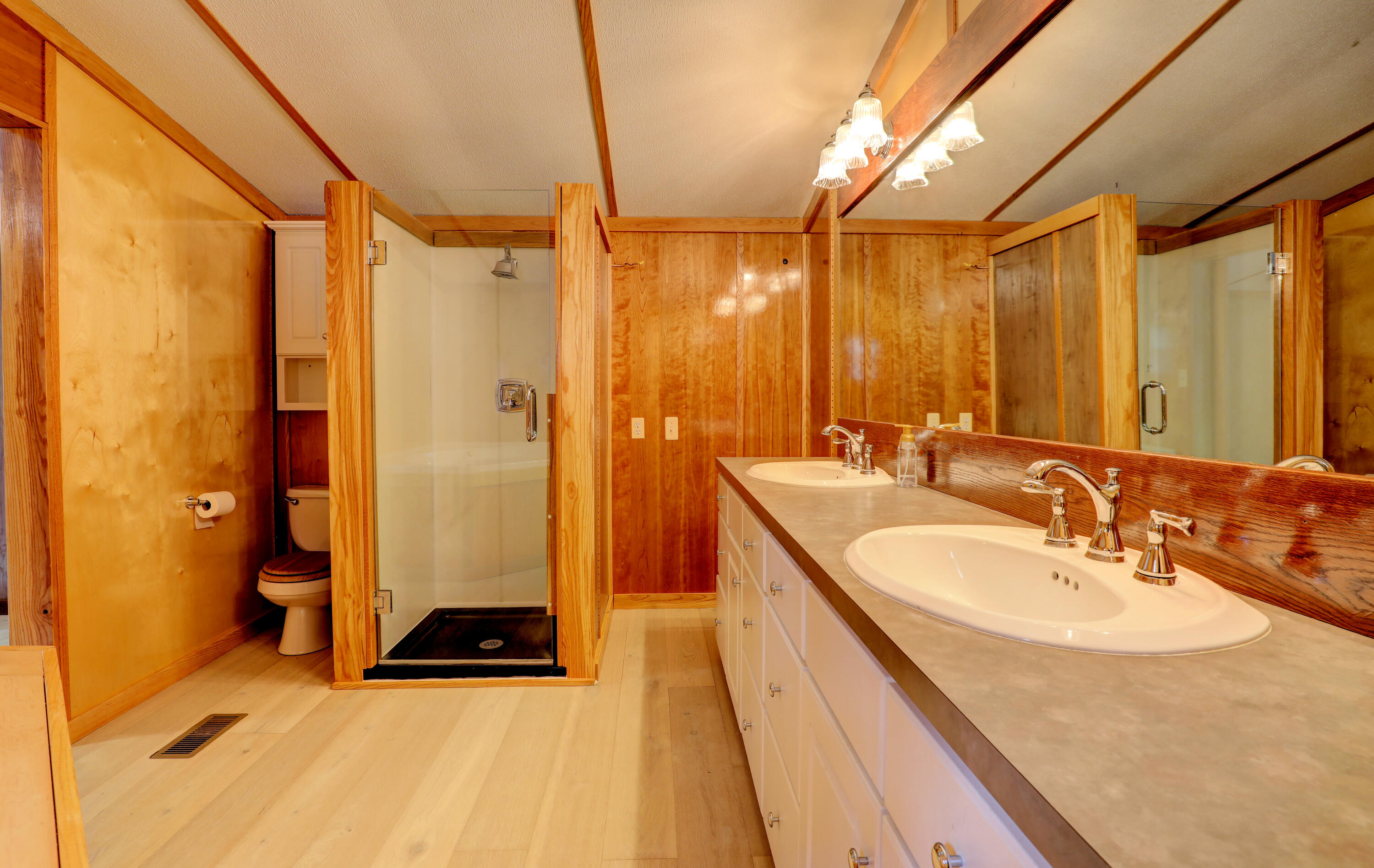13618 Silverbrook Drive Grand Haven MI 49417