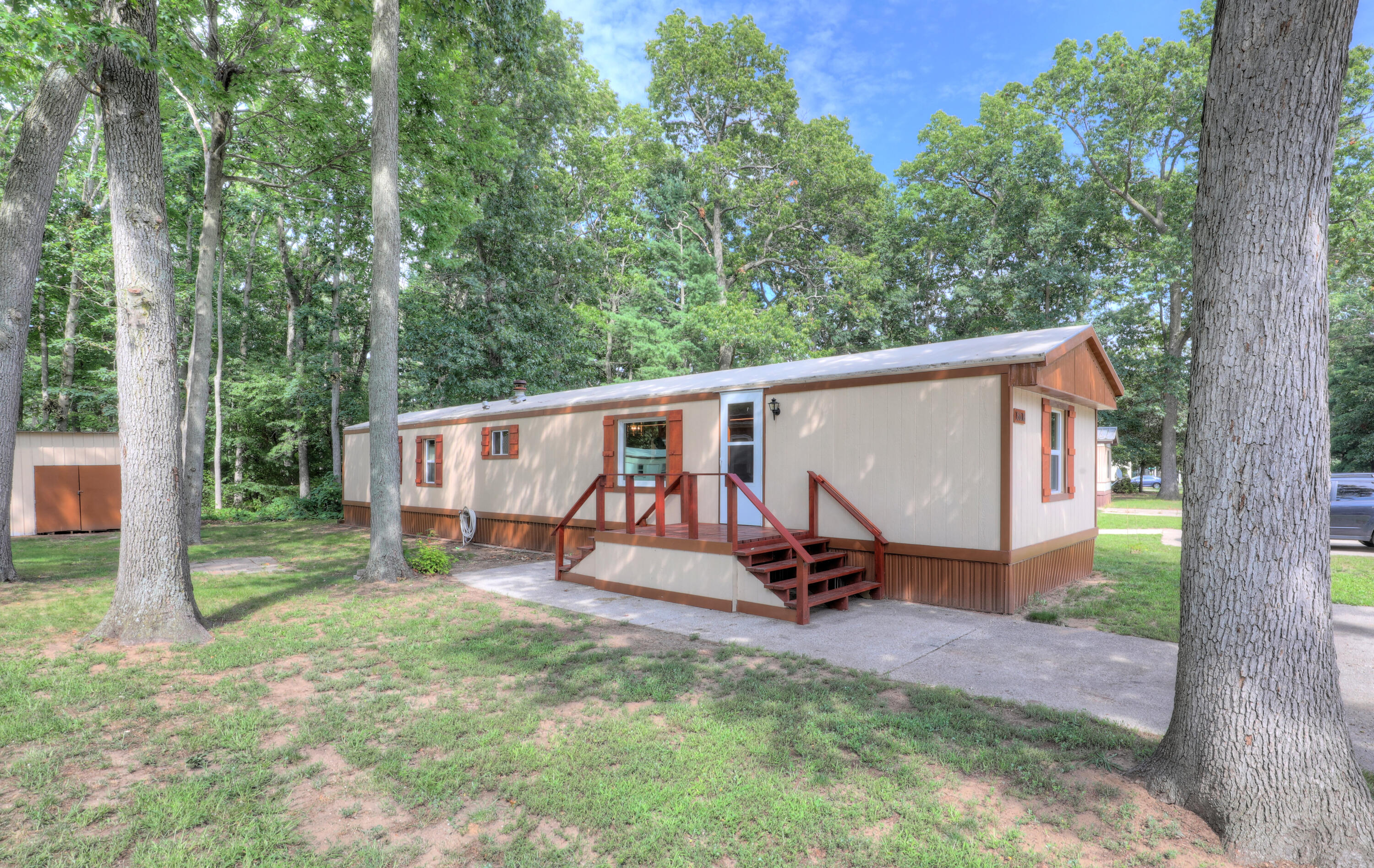 13618 Silverbrook Drive Grand Haven MI 49417