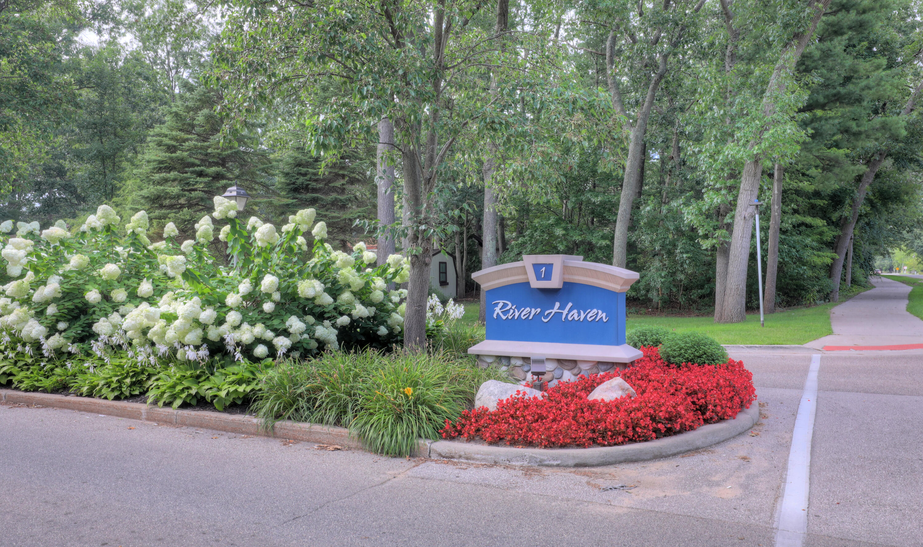 13618 Silverbrook Drive Grand Haven MI 49417