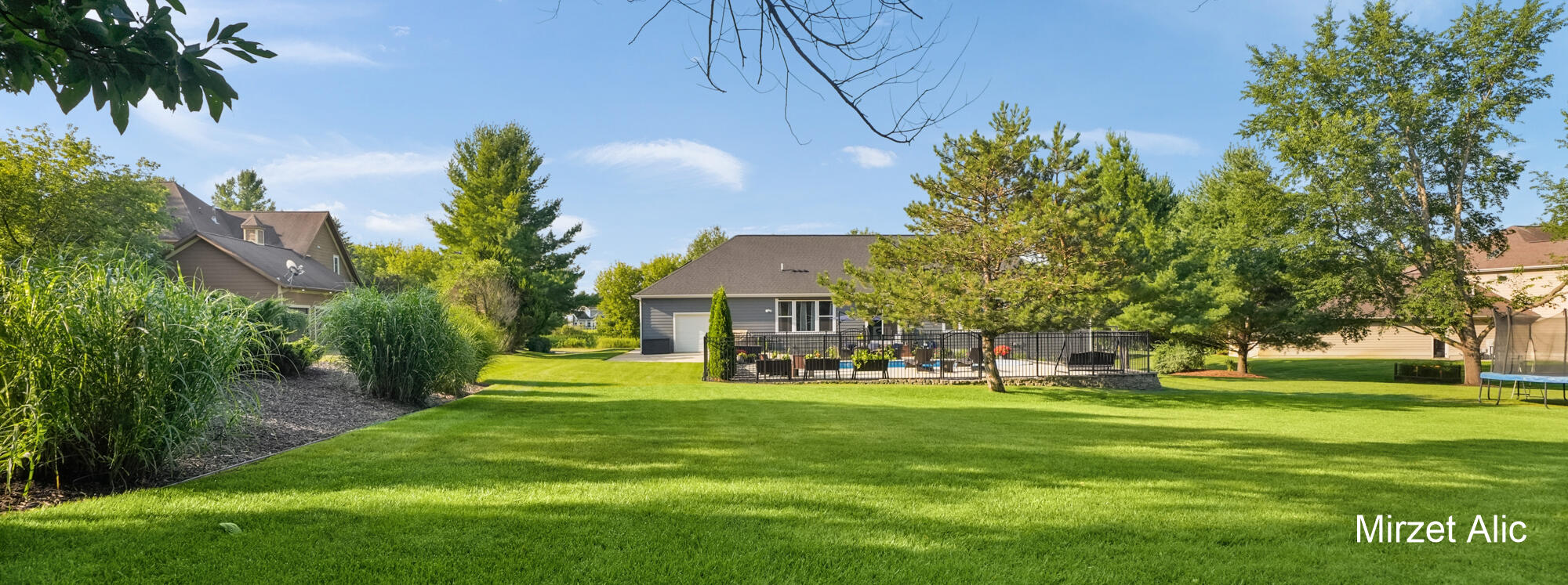 5220 Canyon River Drive NE Ada MI 49301