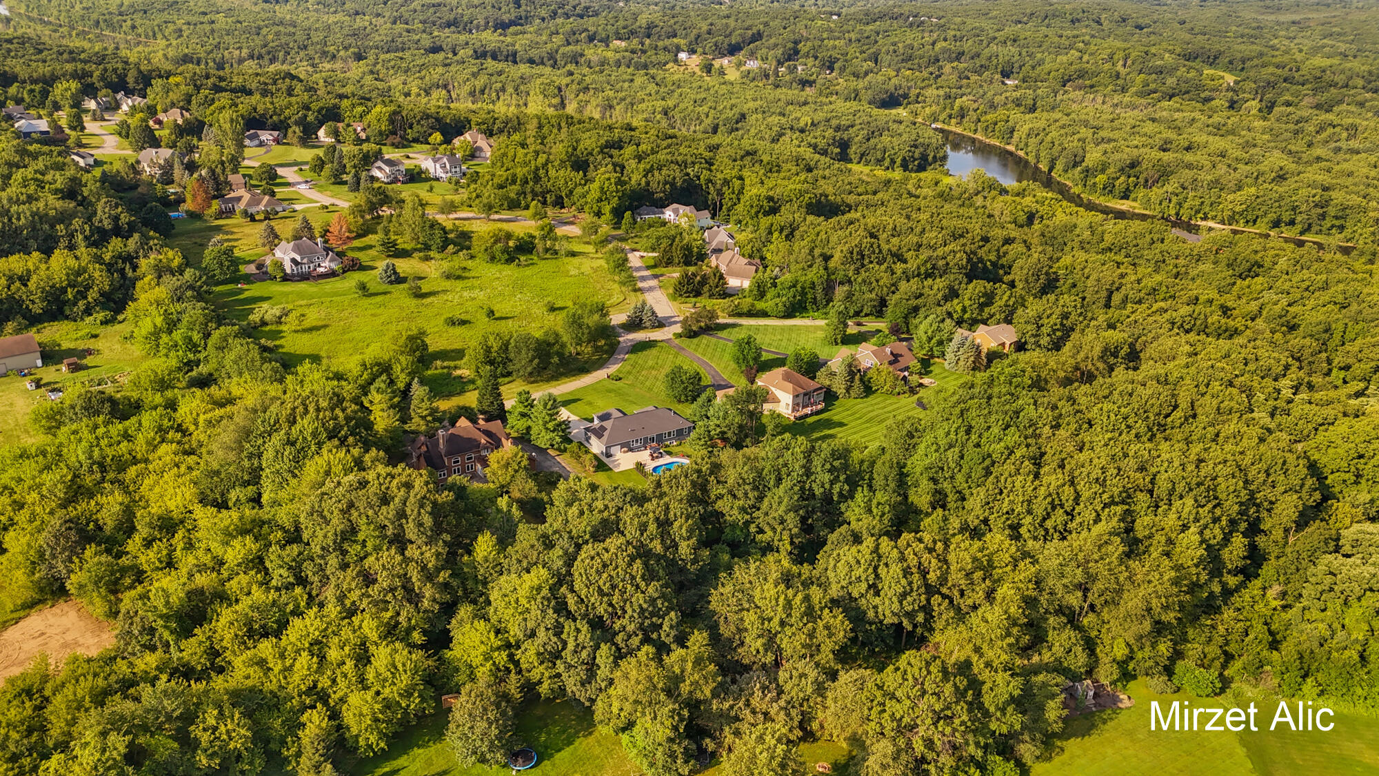 5220 Canyon River Drive NE Ada MI 49301