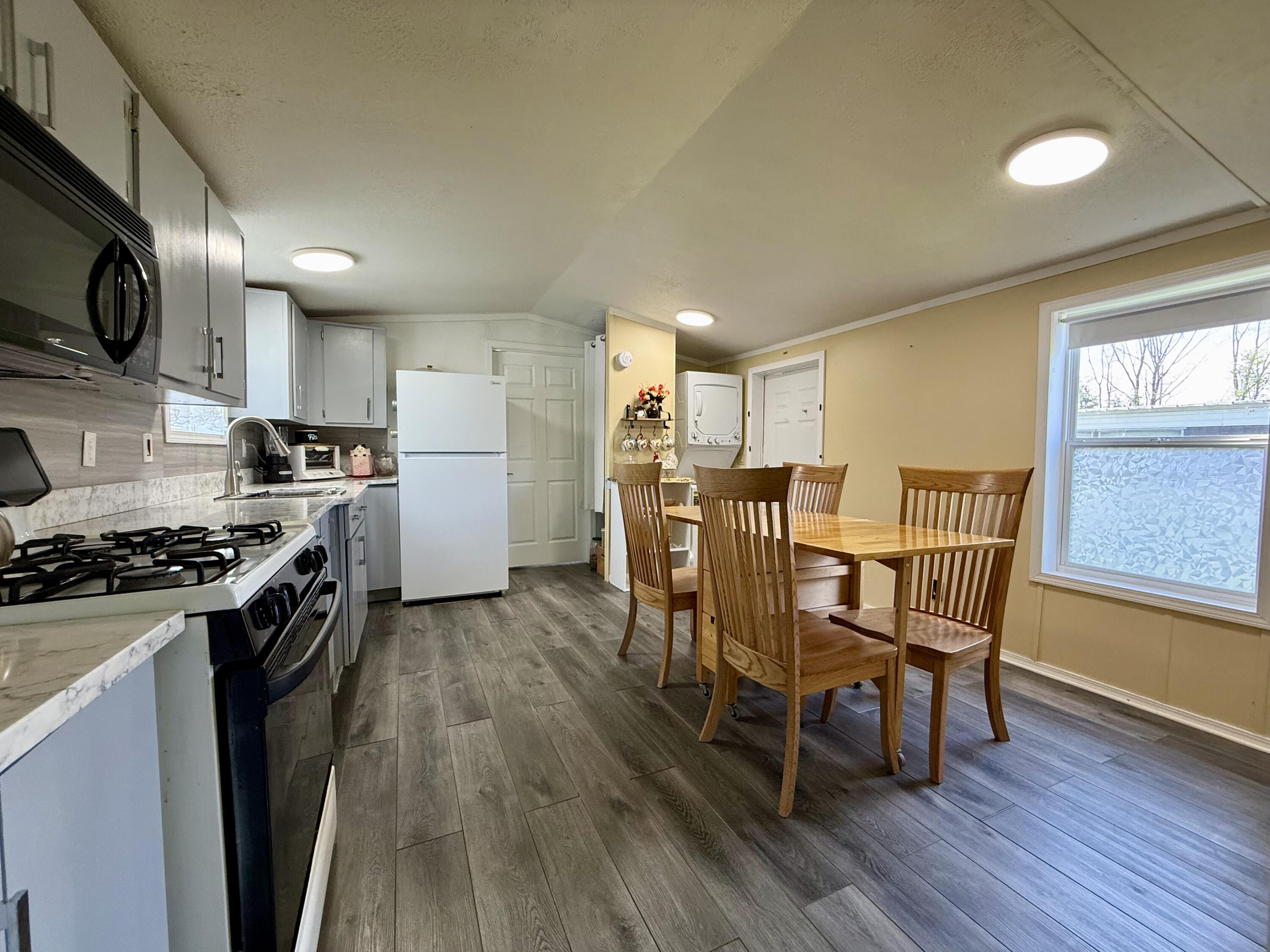 333 E Lakewood Boulevard Holland MI 49424