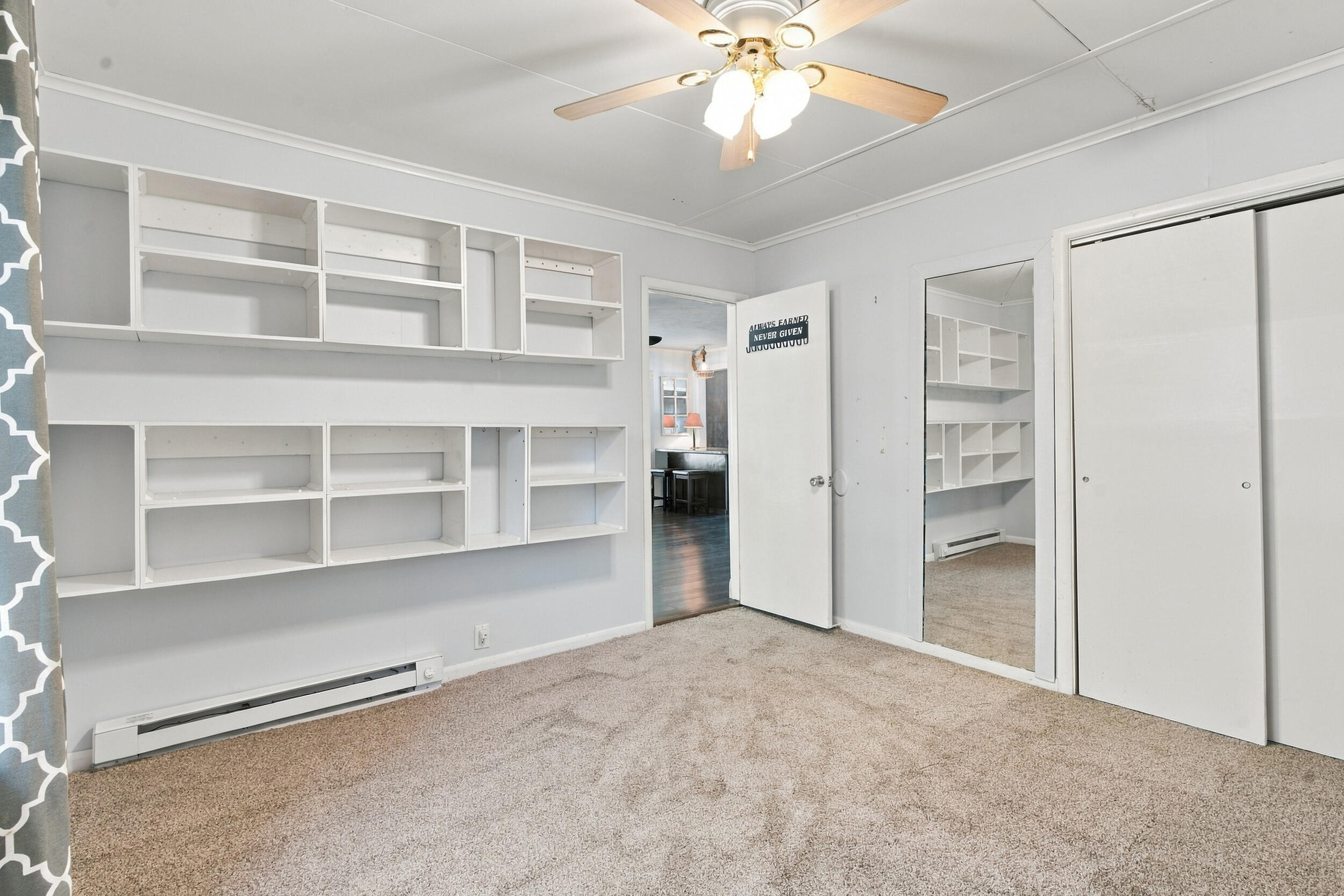 7254 Helen Coloma MI 49038
