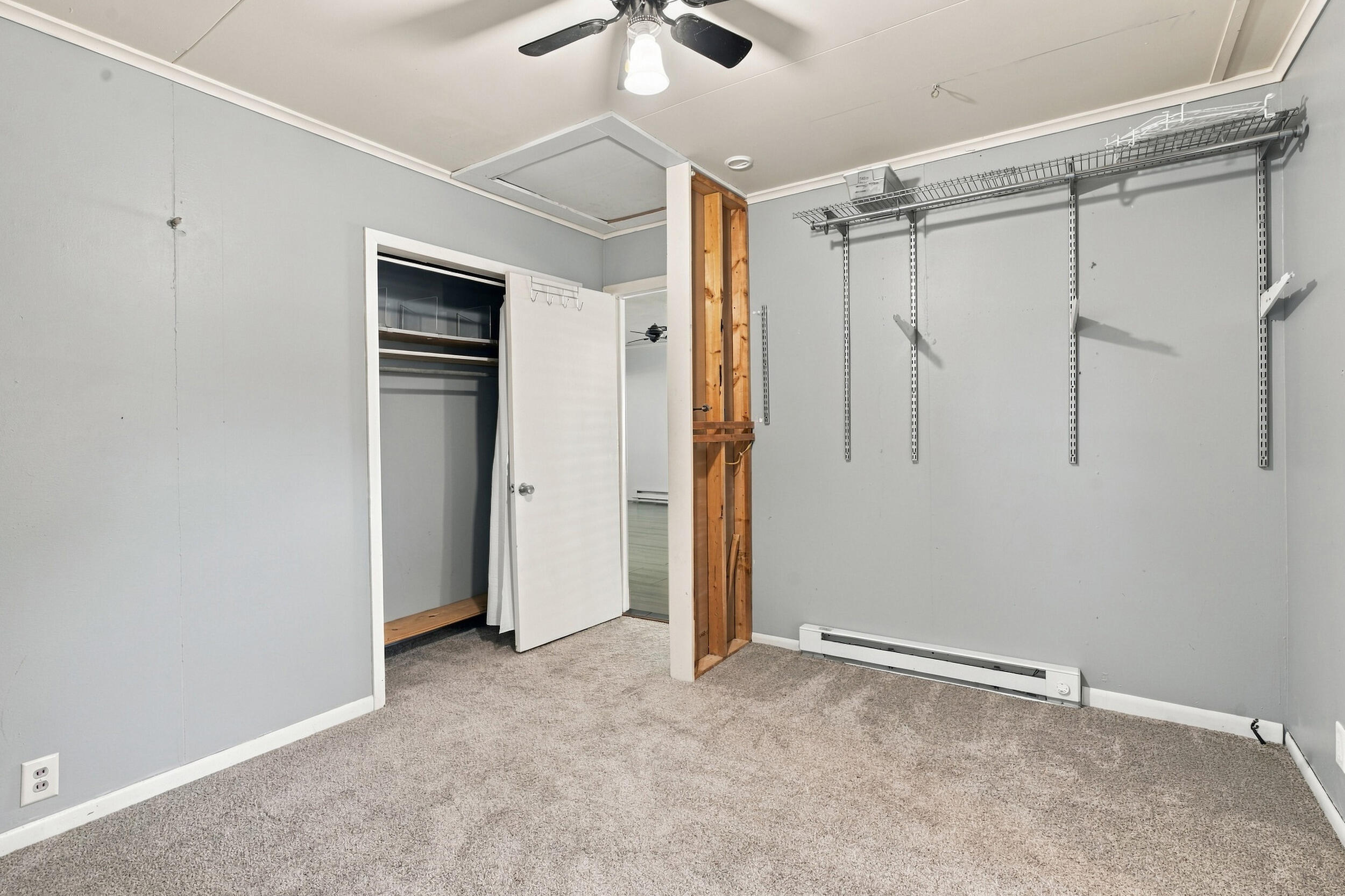 7254 Helen Coloma MI 49038