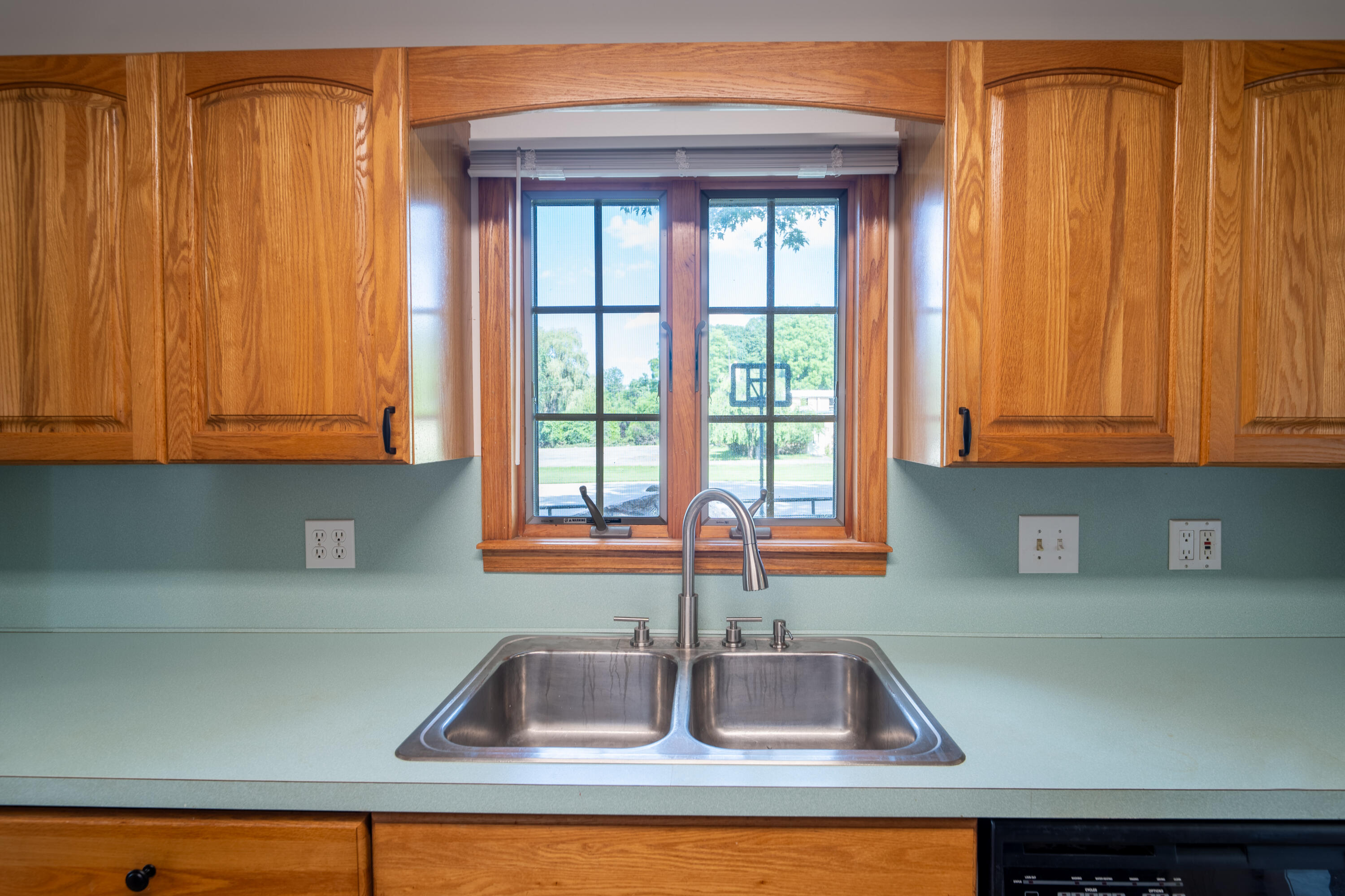 1124 Kusterer Drive NW Grand Rapids MI 49534