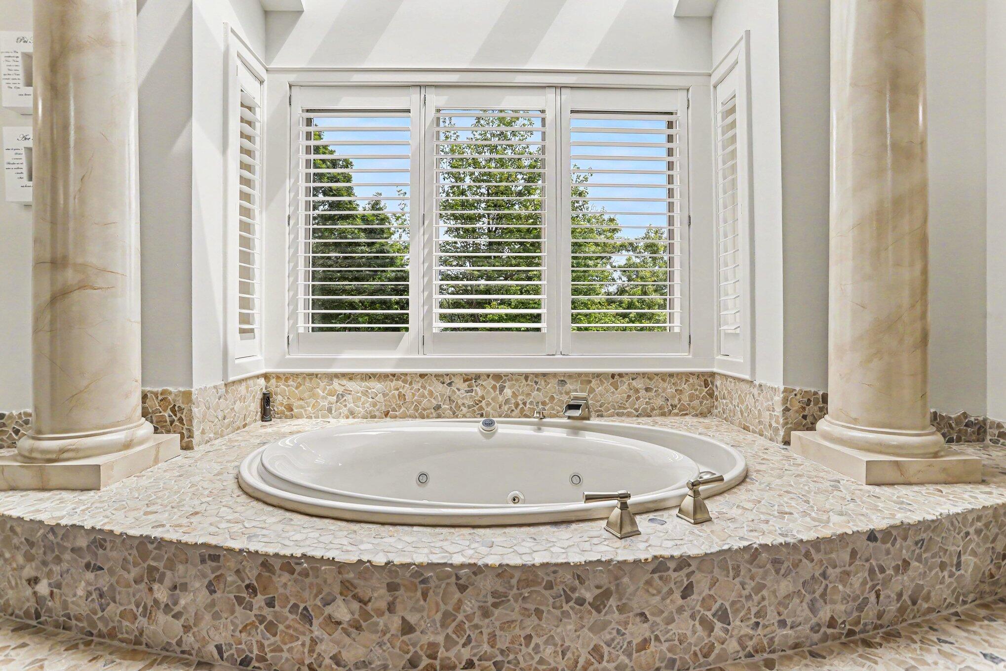 7405 Hidden Cove Place Kalamazoo MI 49009