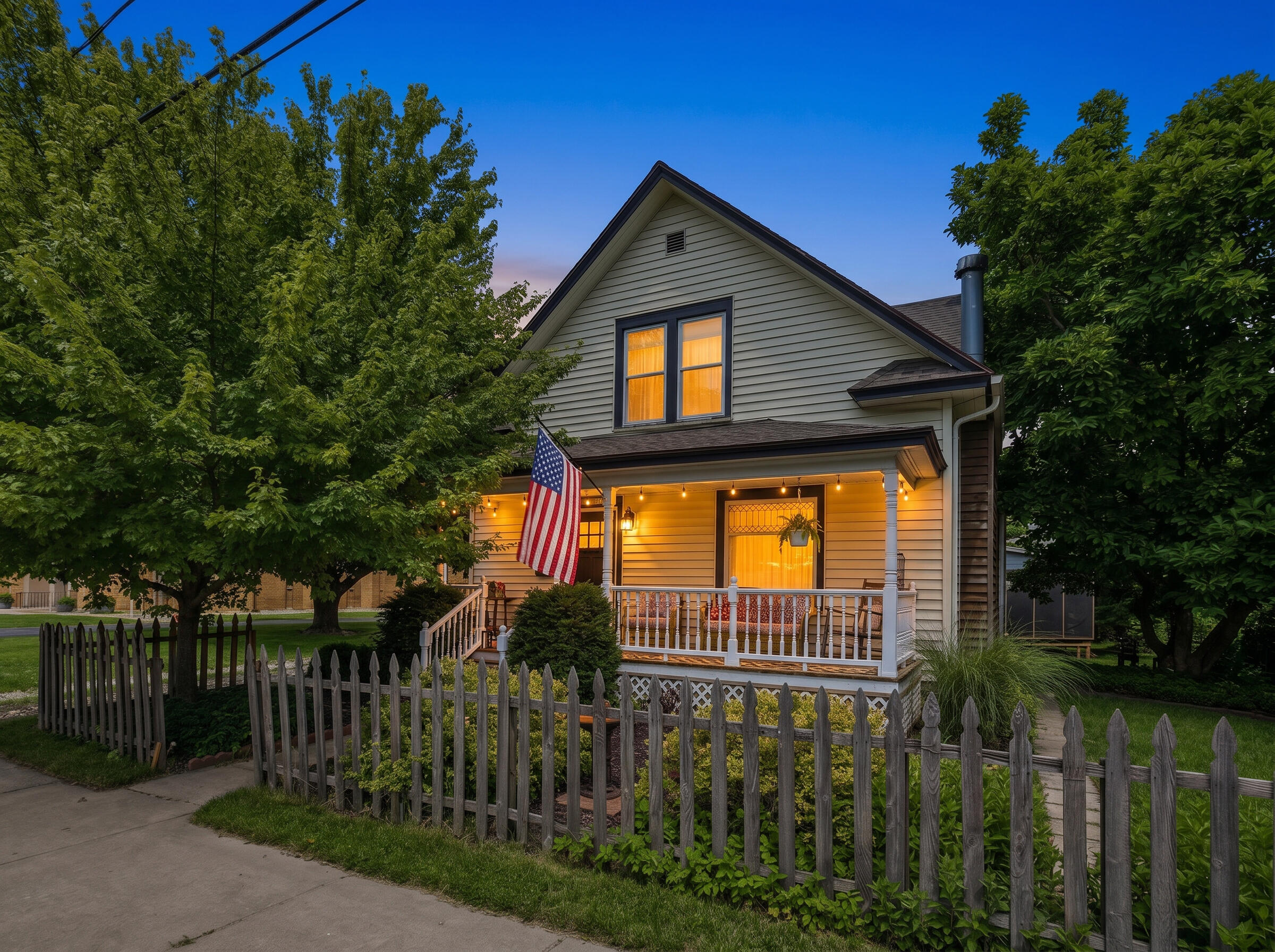 24 W Ash Street W Three Oaks MI 49128