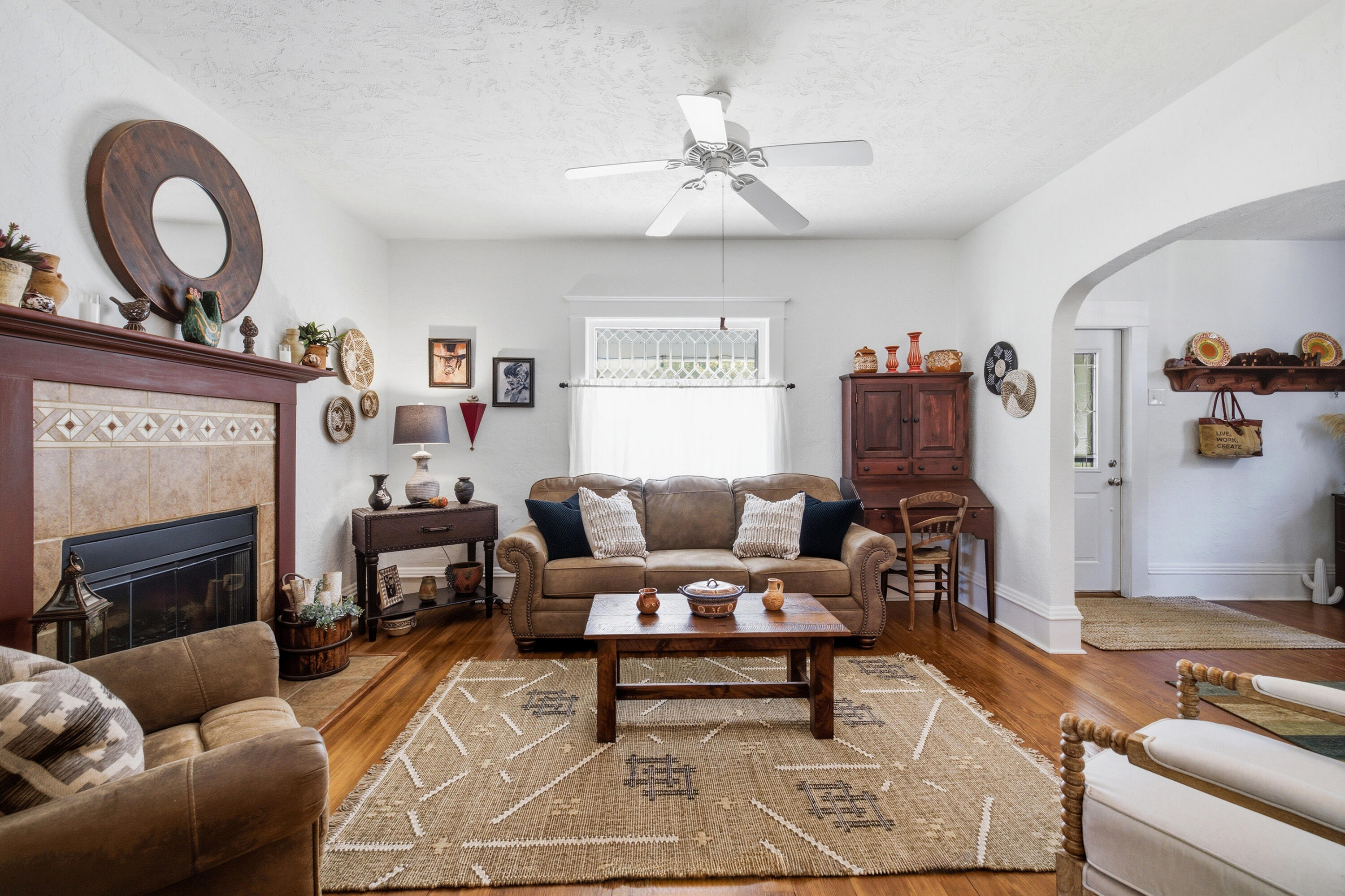 24 W Ash Street W Three Oaks MI 49128
