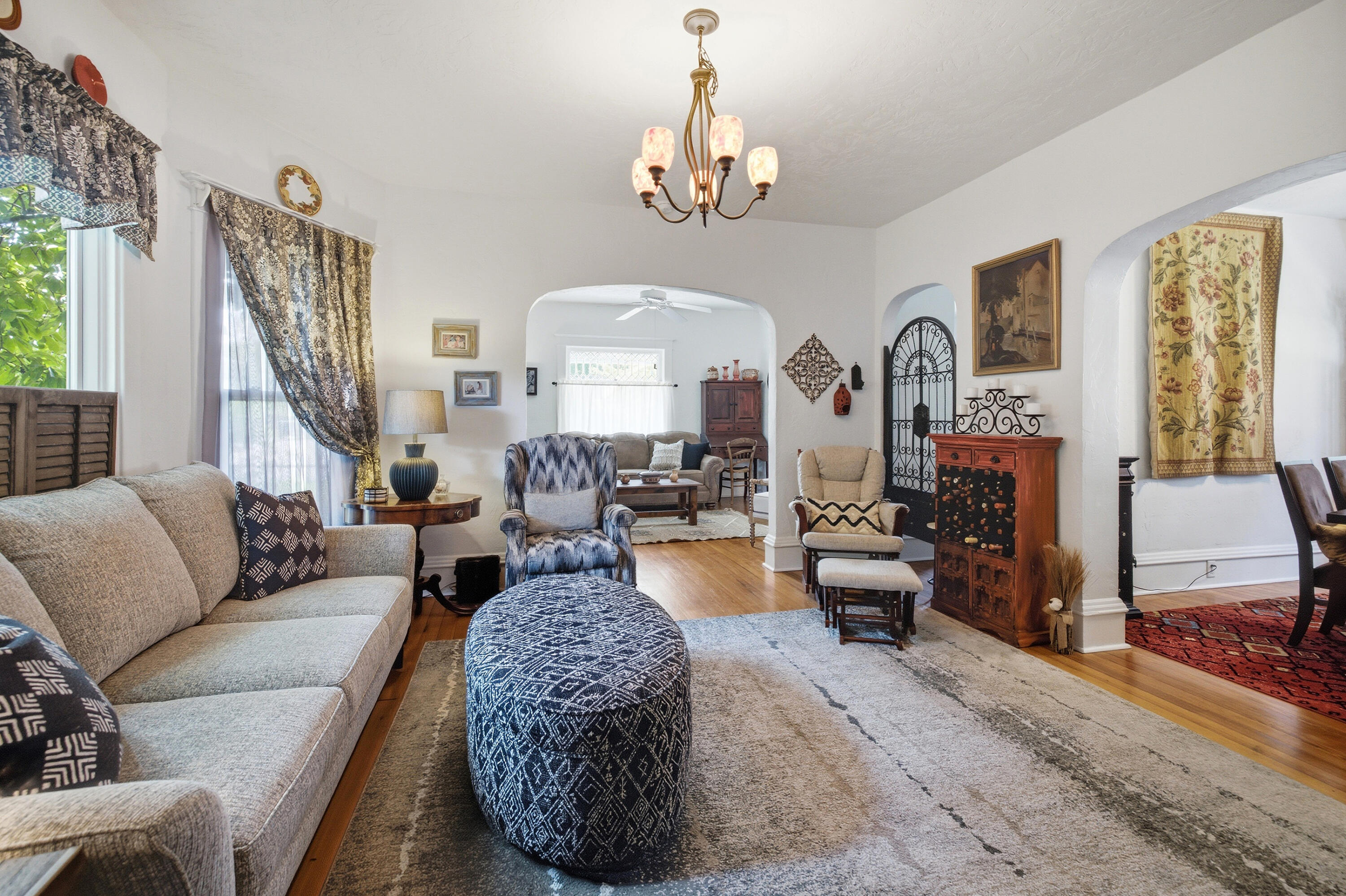24 W Ash Street W Three Oaks MI 49128