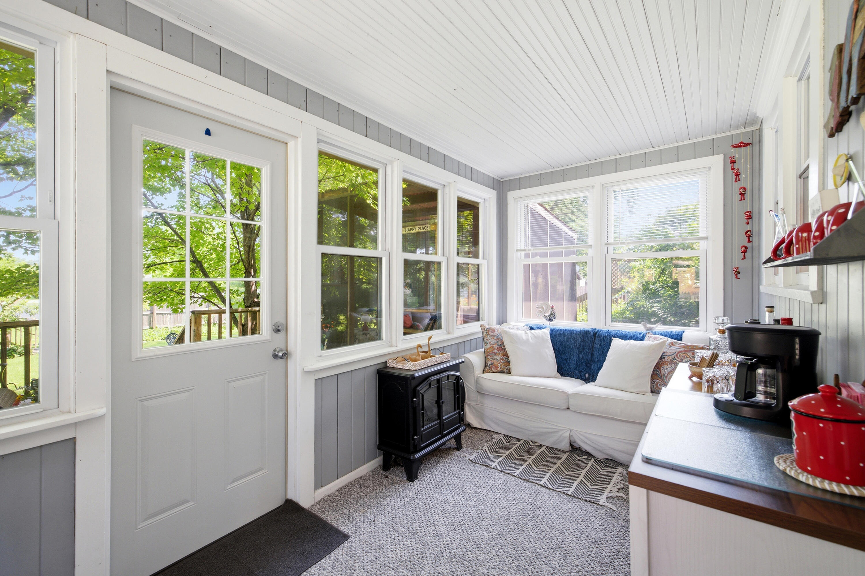 24 W Ash Street W Three Oaks MI 49128