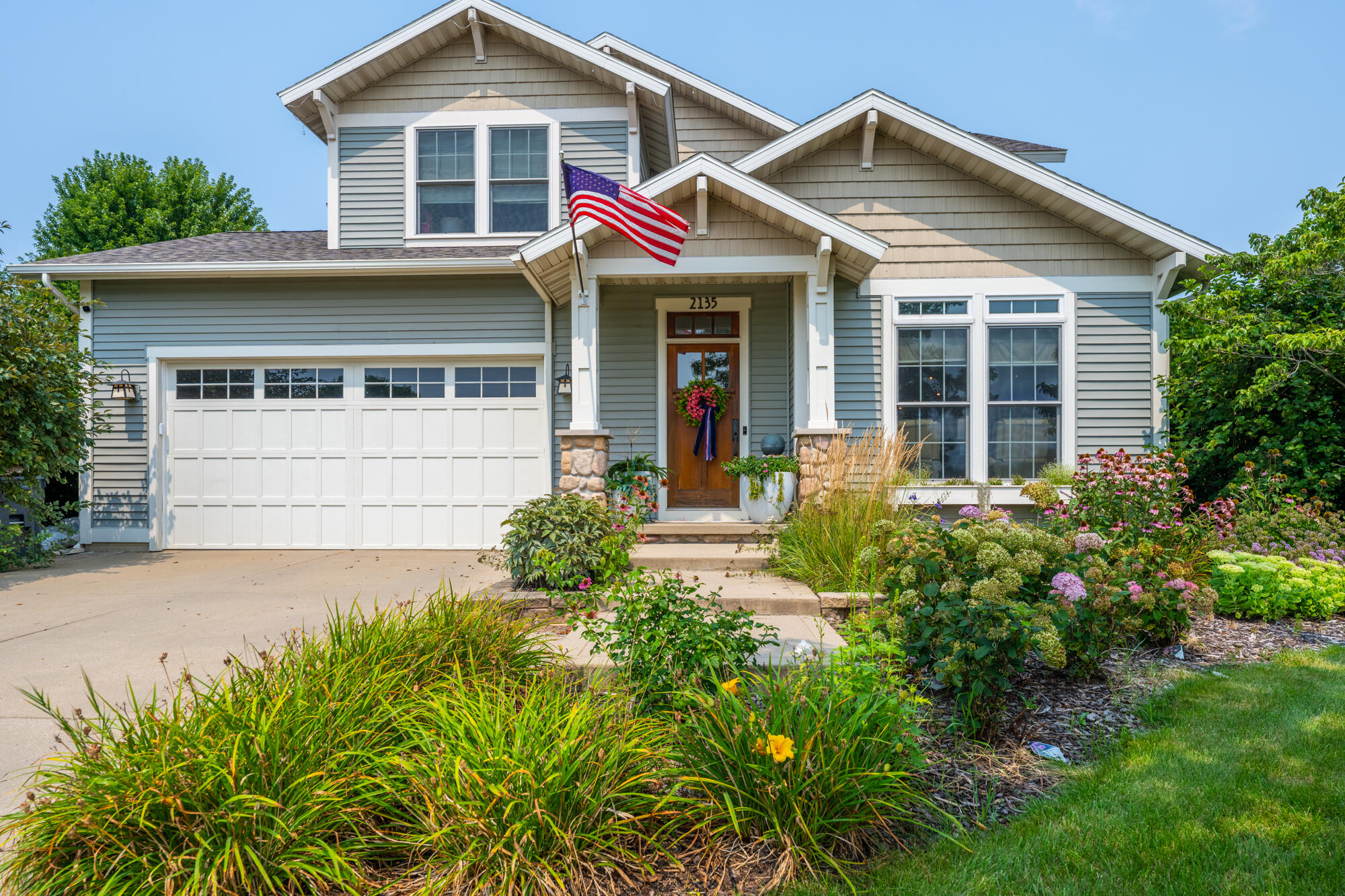 2135 Mccormick Trail Stevensville MI 49127