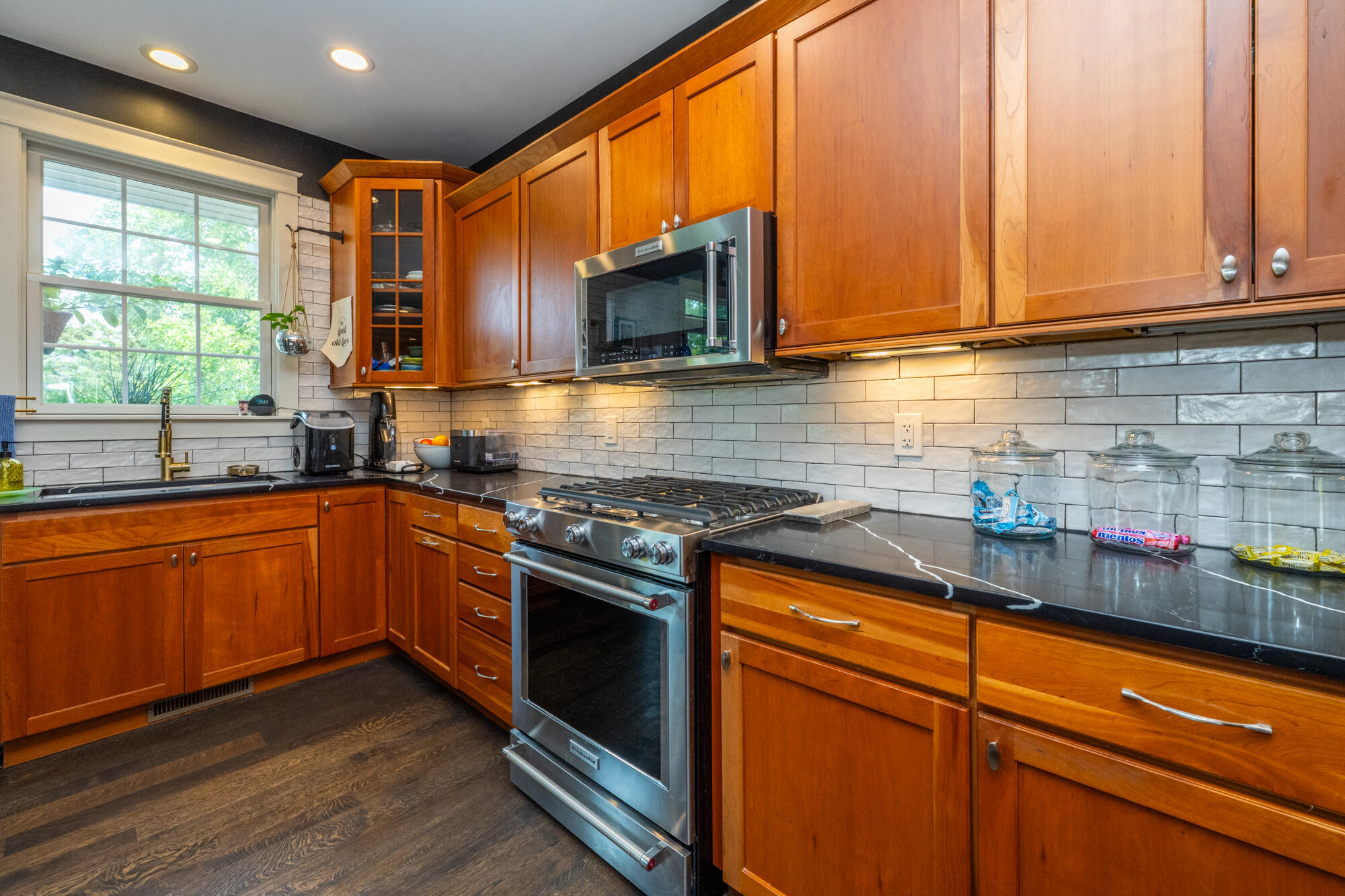 2135 Mccormick Trail Stevensville MI 49127