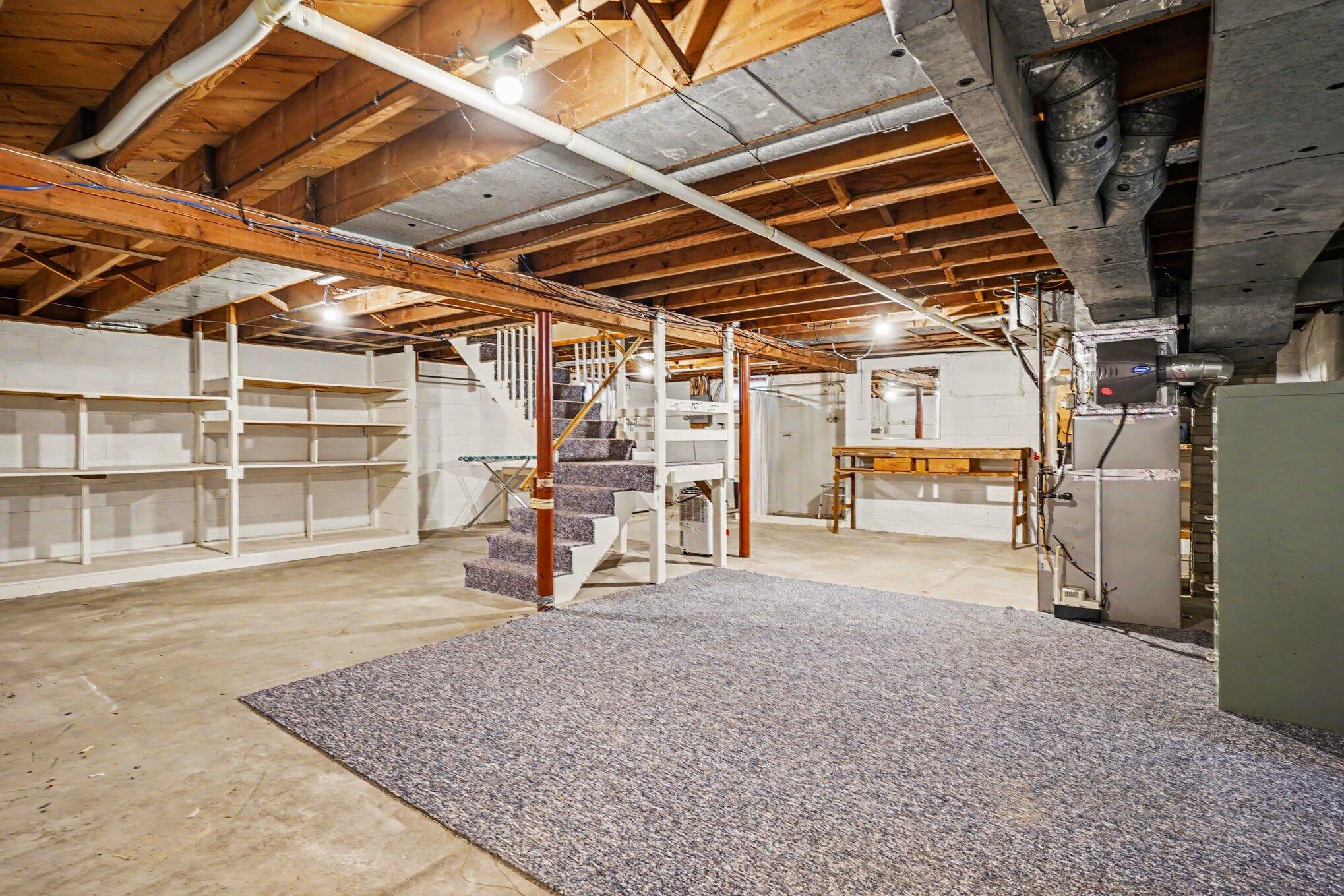 559 32nd Street Holland MI 49423