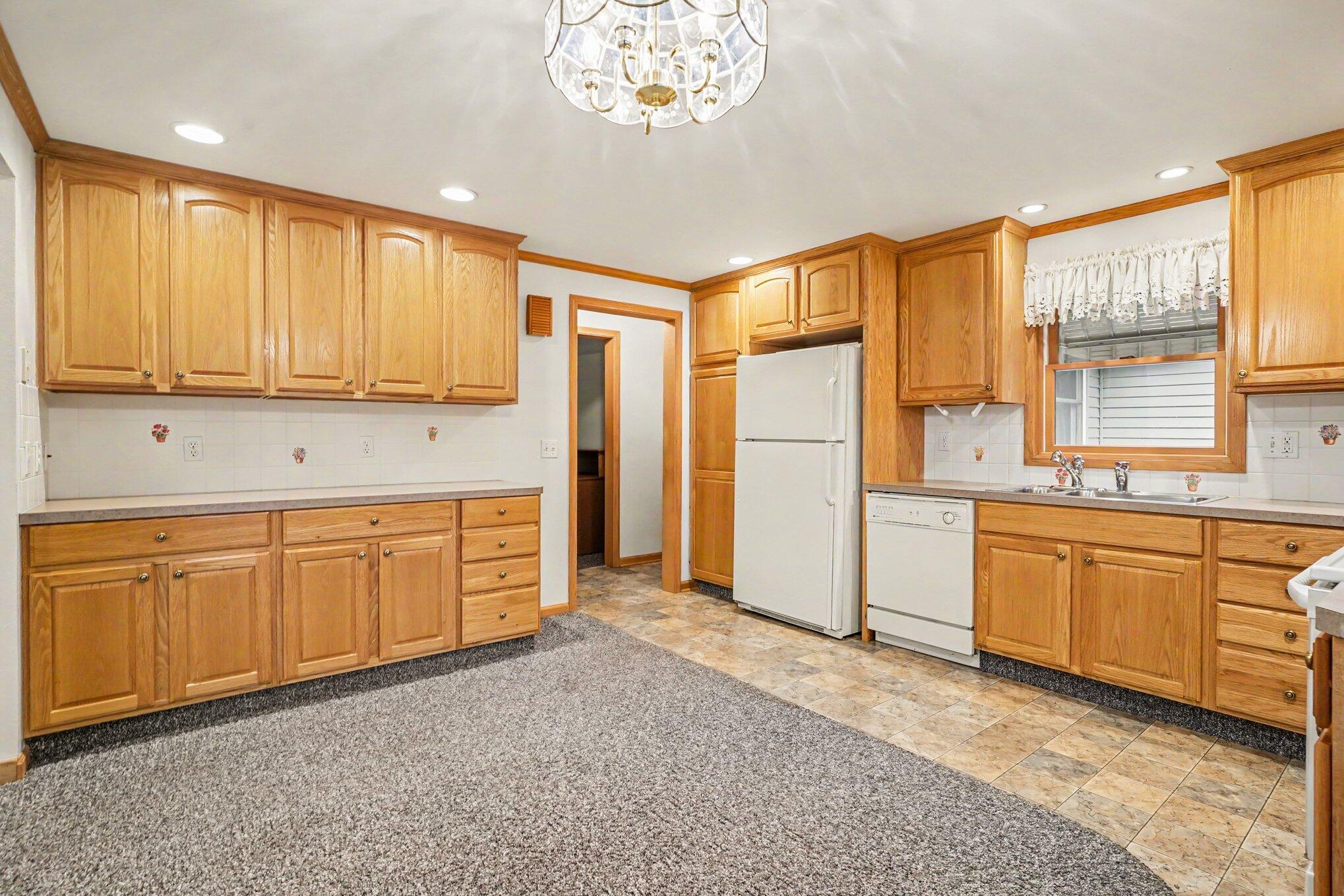 559 32nd Street Holland MI 49423
