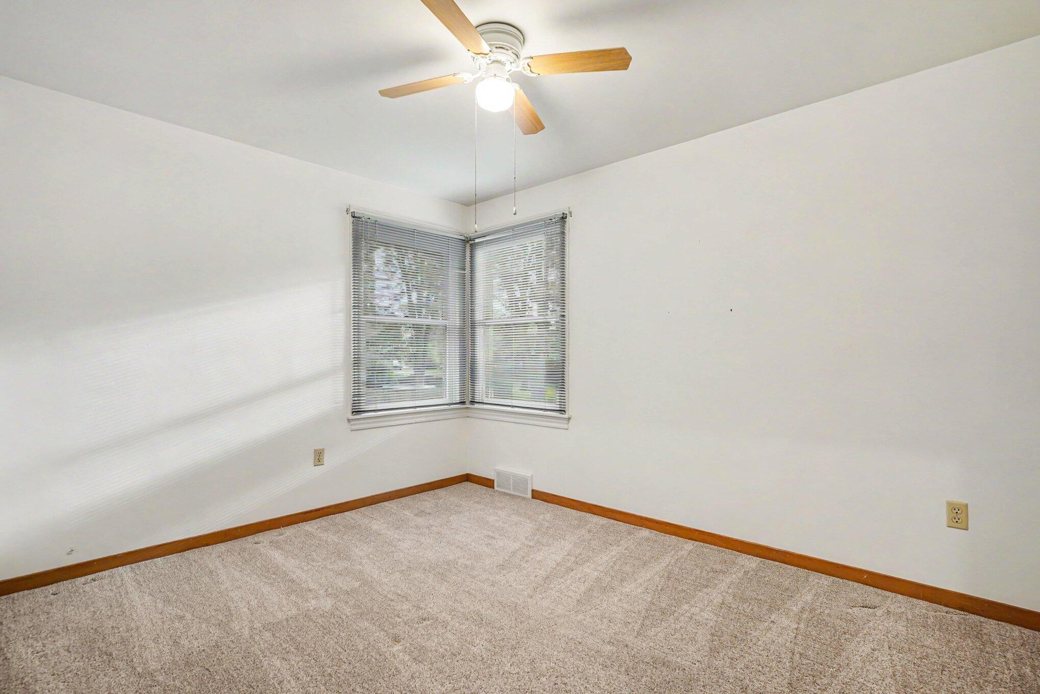 559 32nd Street Holland MI 49423
