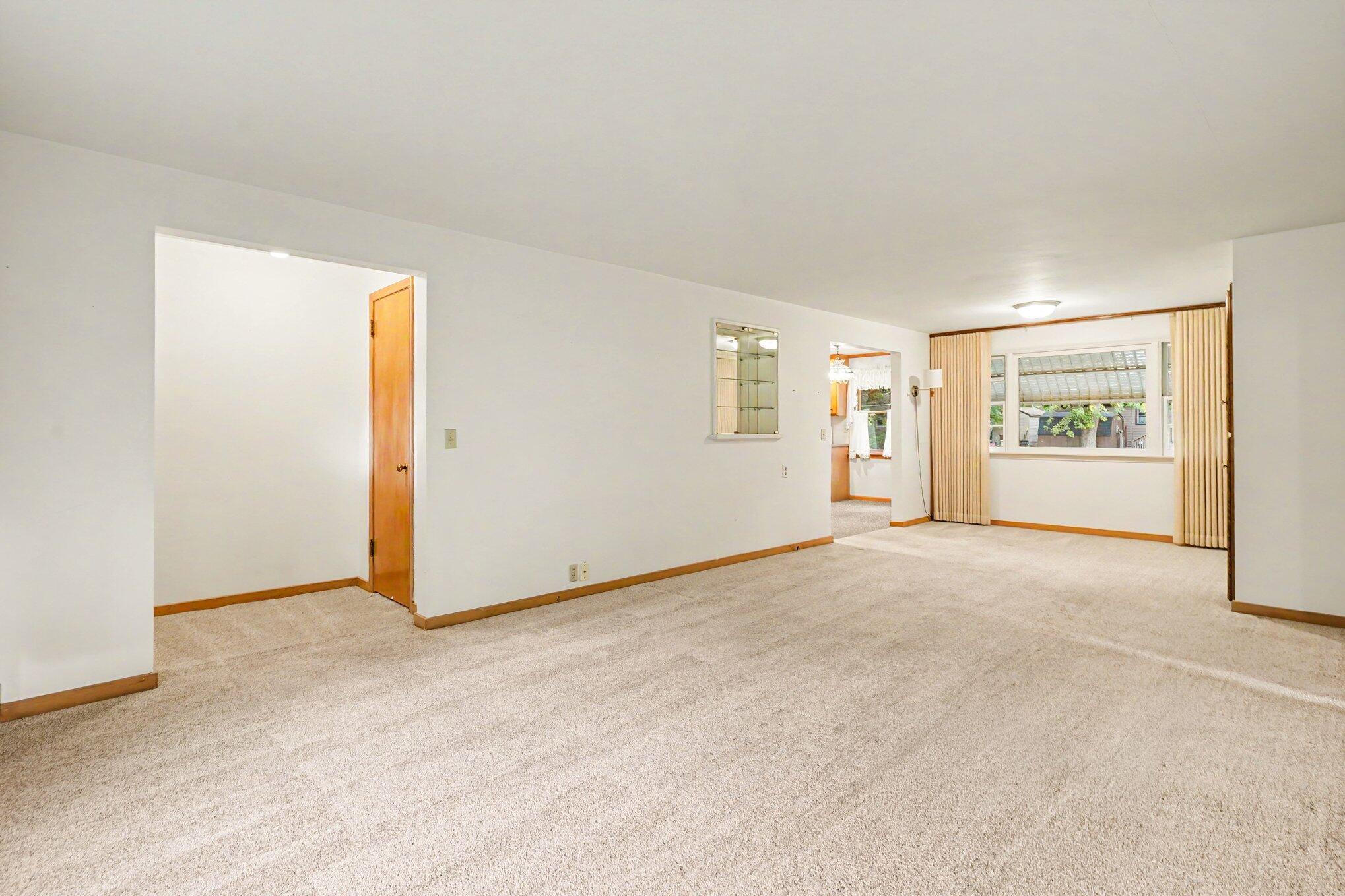 559 32nd Street Holland MI 49423